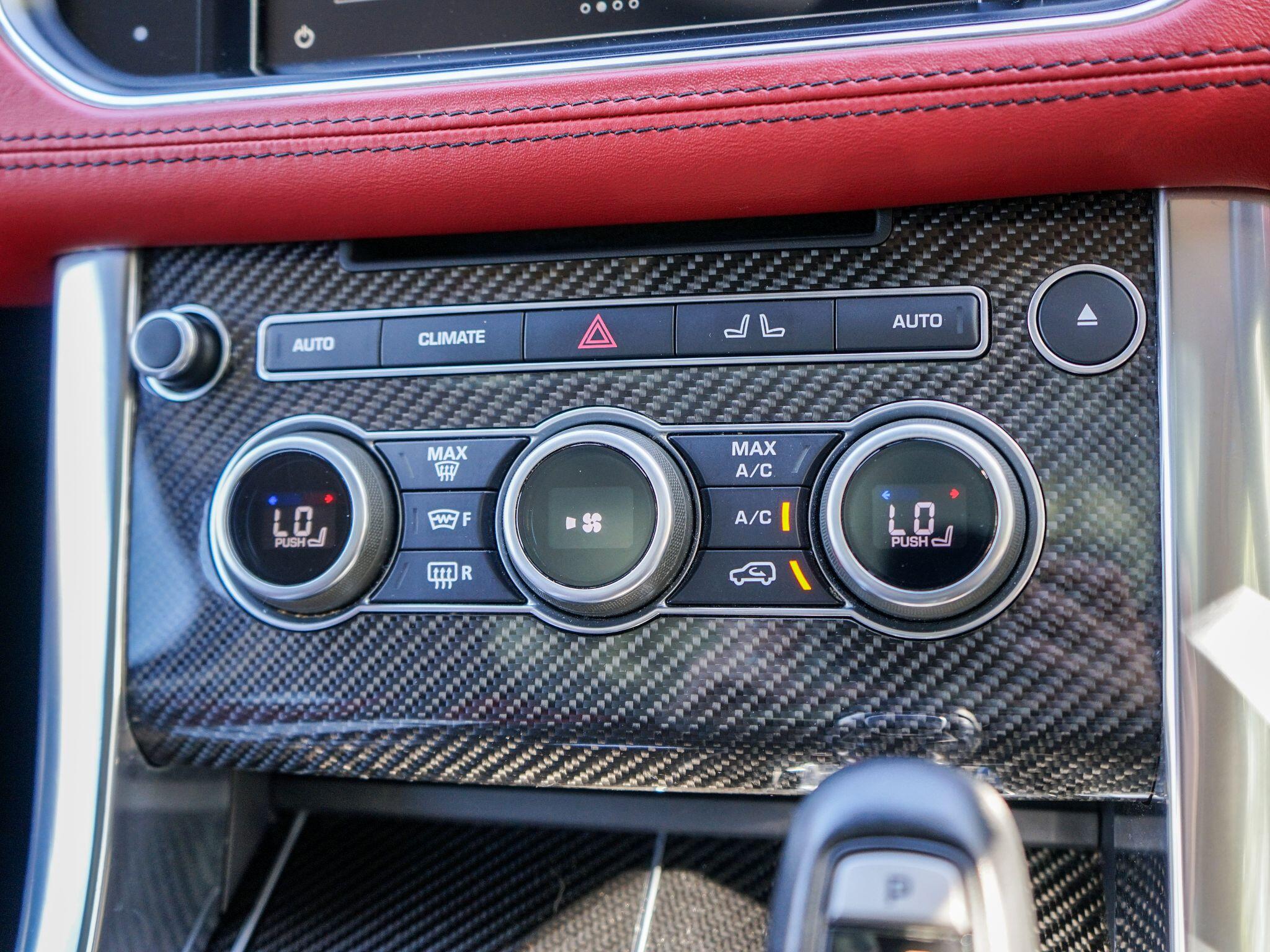 Land Rover Range Rover Sport view 27