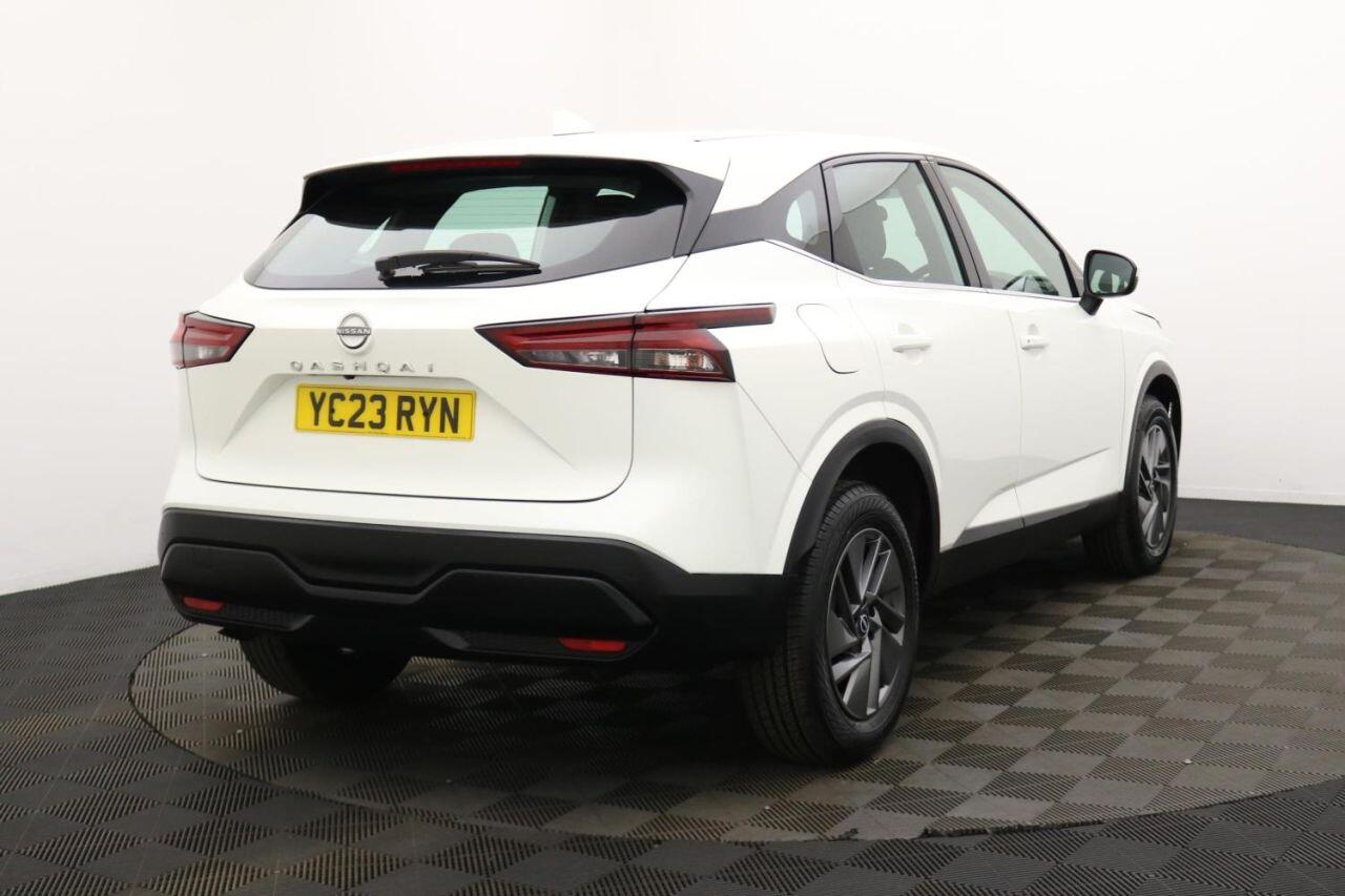 Nissan Qashqai view 5