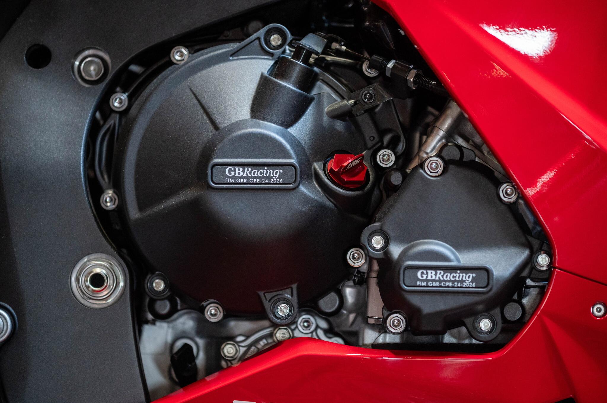 Honda CBR1000RR-R Fireblade SP view 9