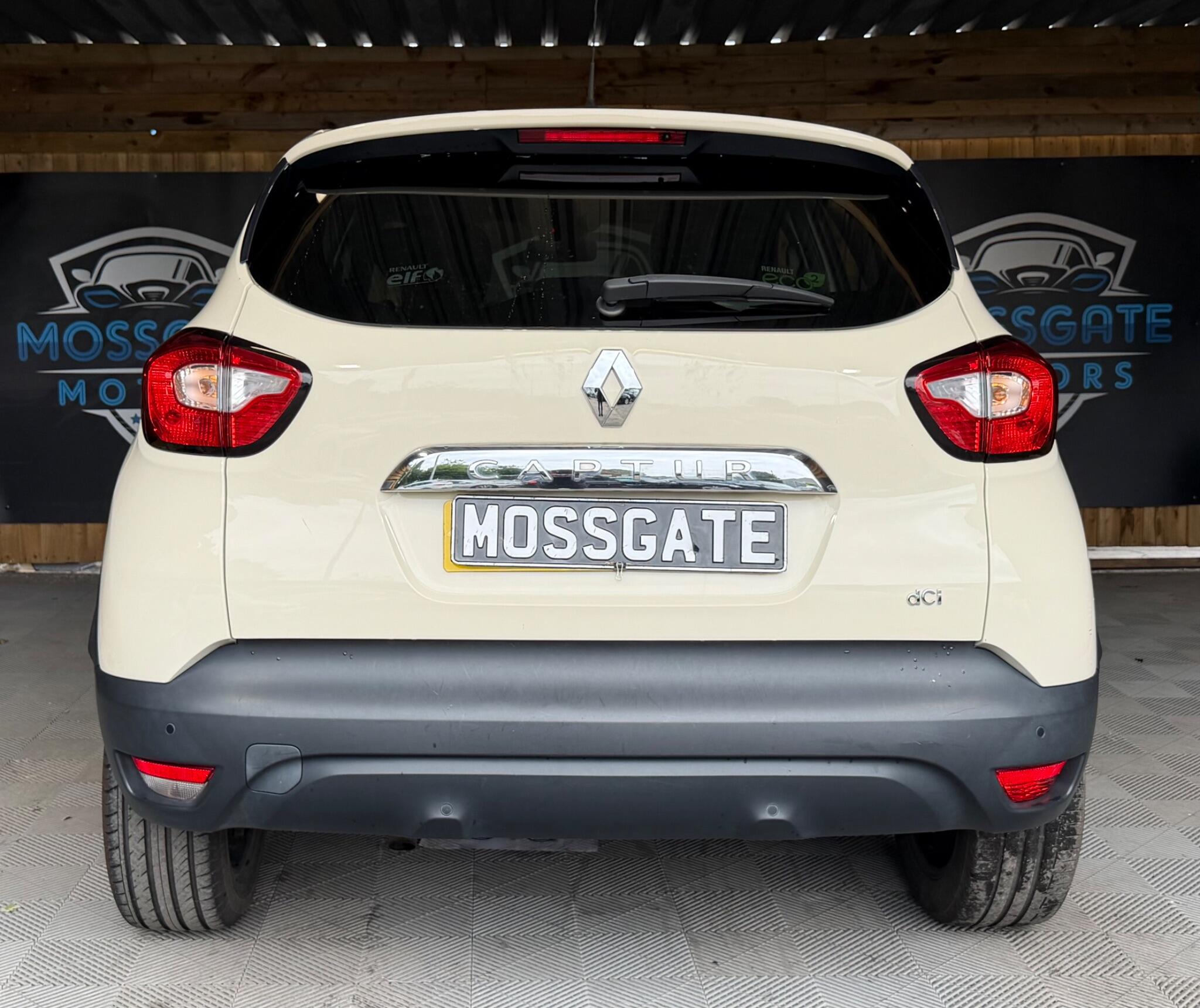 Renault Captur view 10