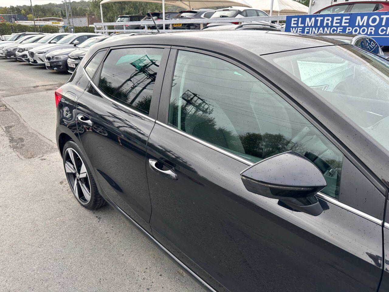 Seat Ibiza view 33