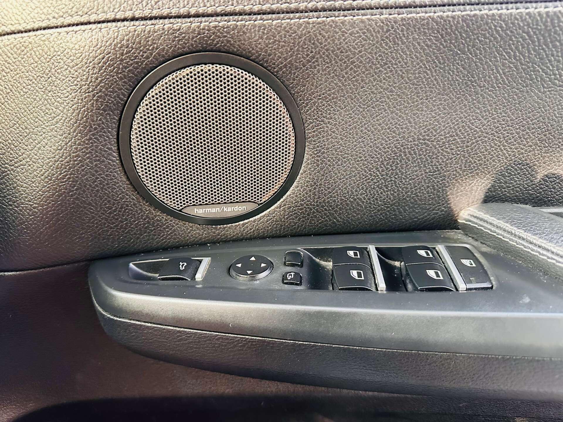 BMW X3 view 26