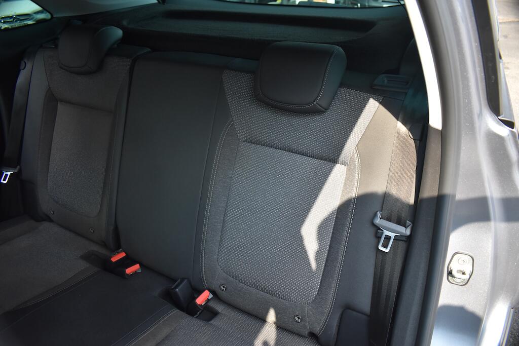 Vauxhall Crossland view 44