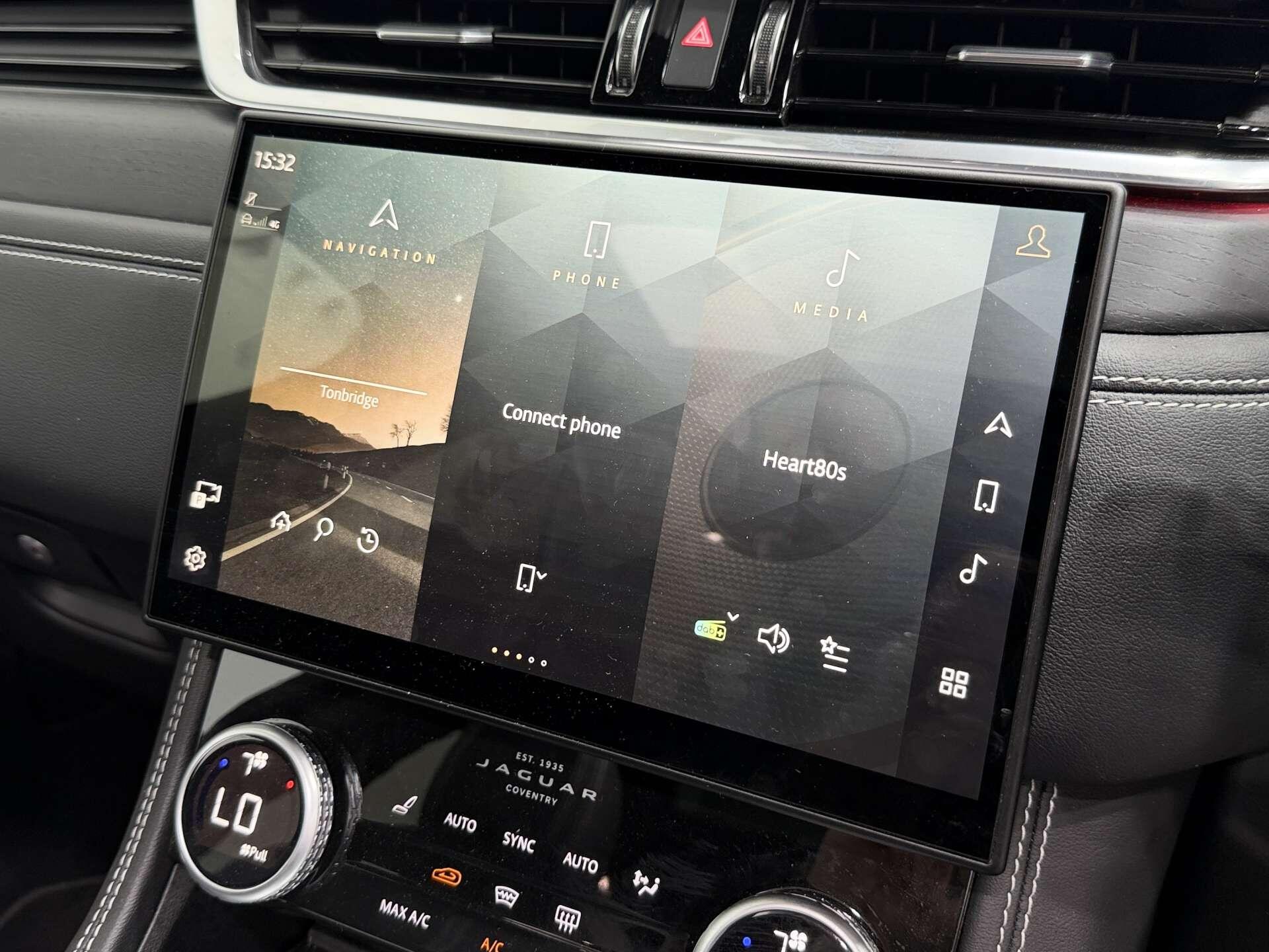 Jaguar F-Pace view 37