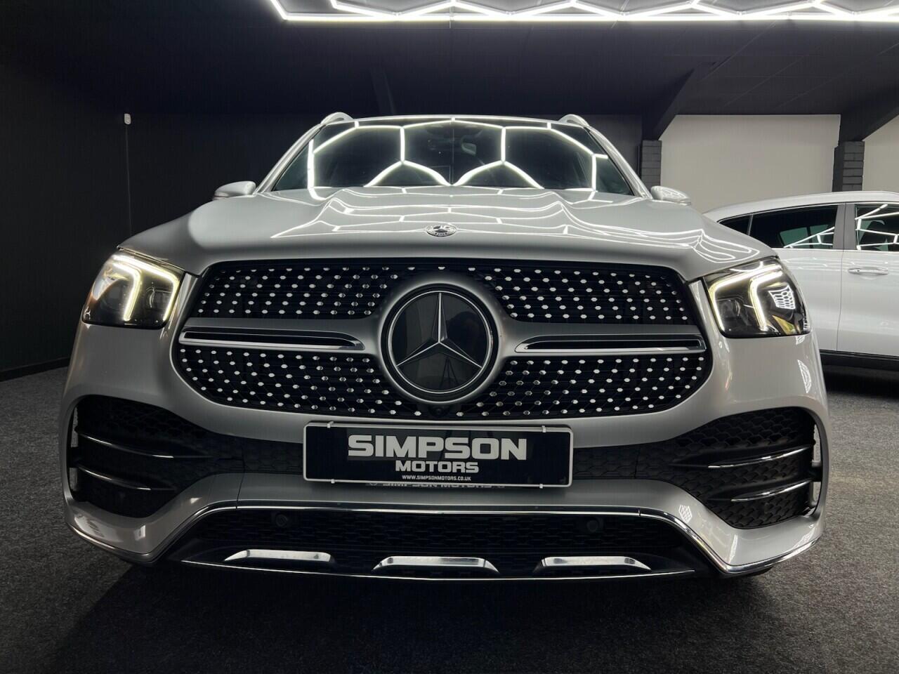 Mercedes-Benz Gle view 20