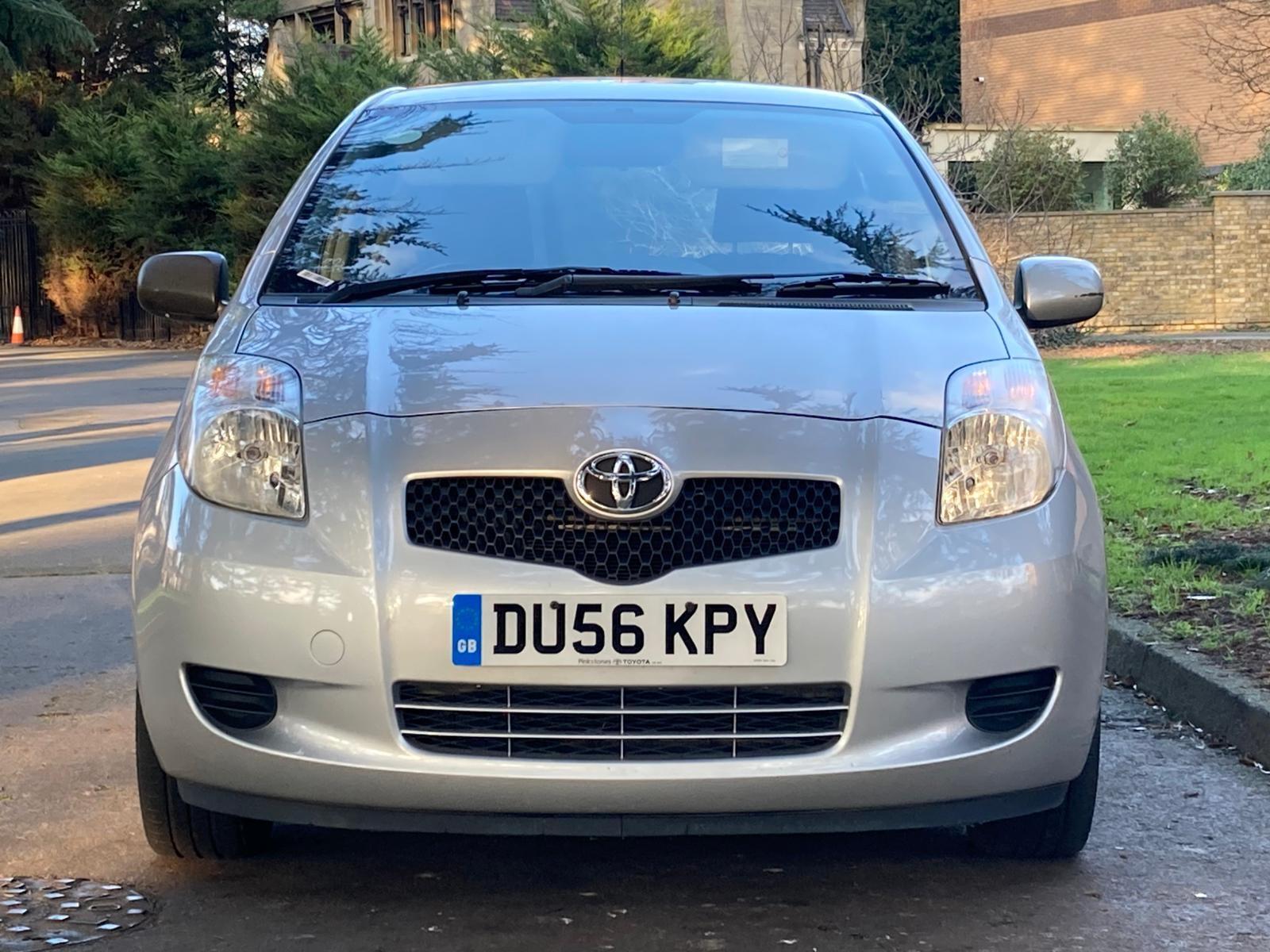 Toyota Yaris view 14