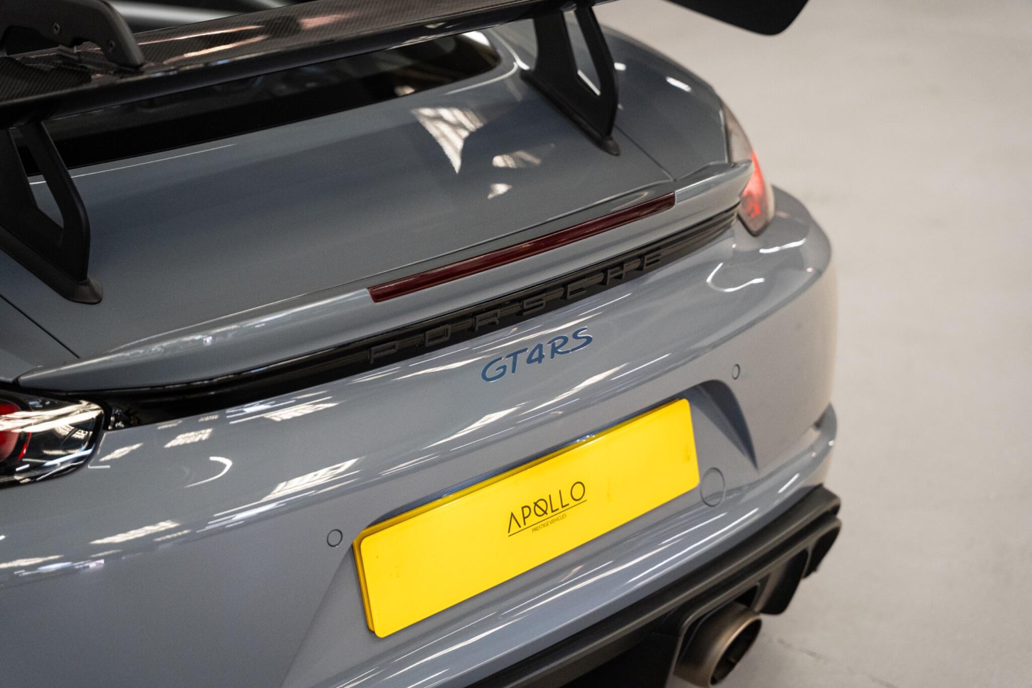 Porsche Cayman view 73