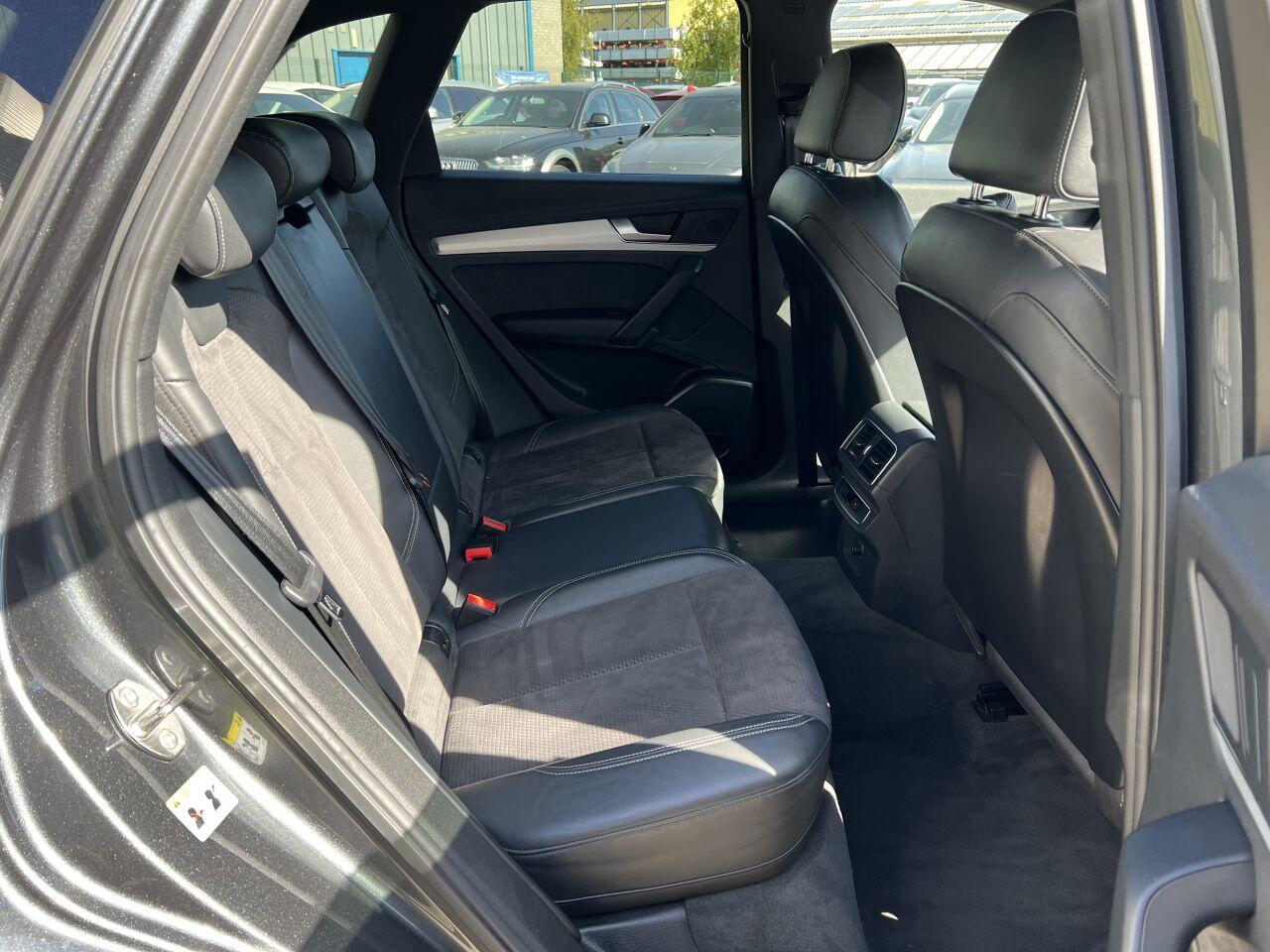 Audi Q5 view 19