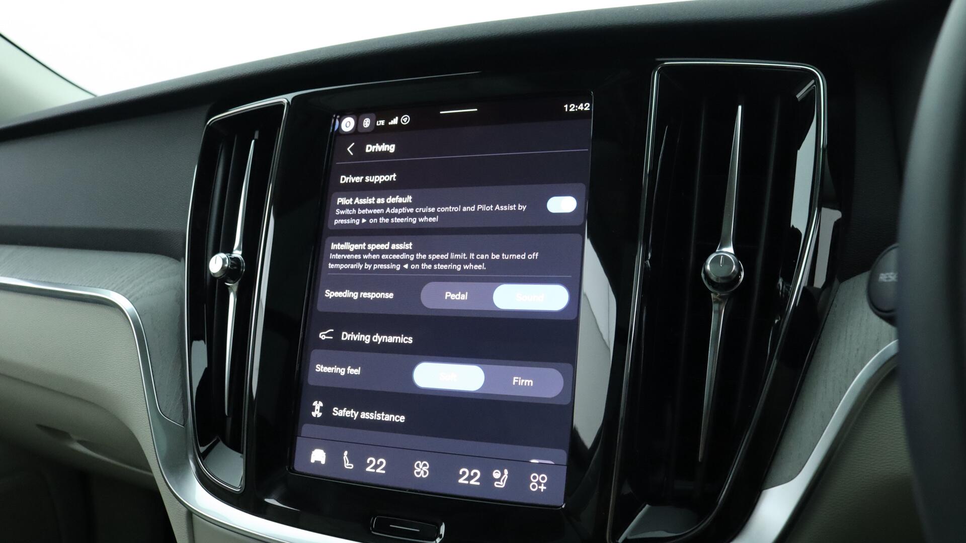 Volvo V60 view 38