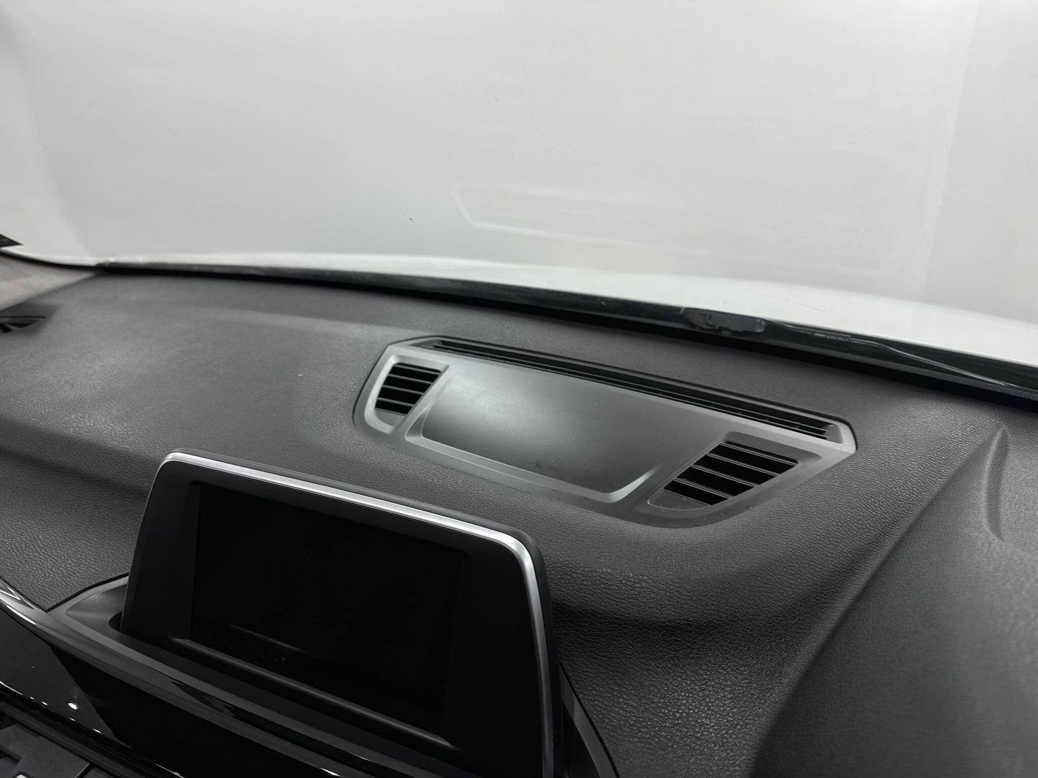 BMW X1 view 30