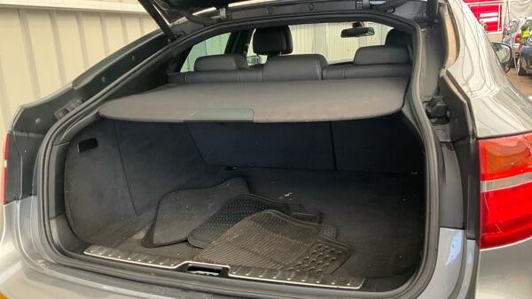 BMW X6 view 13