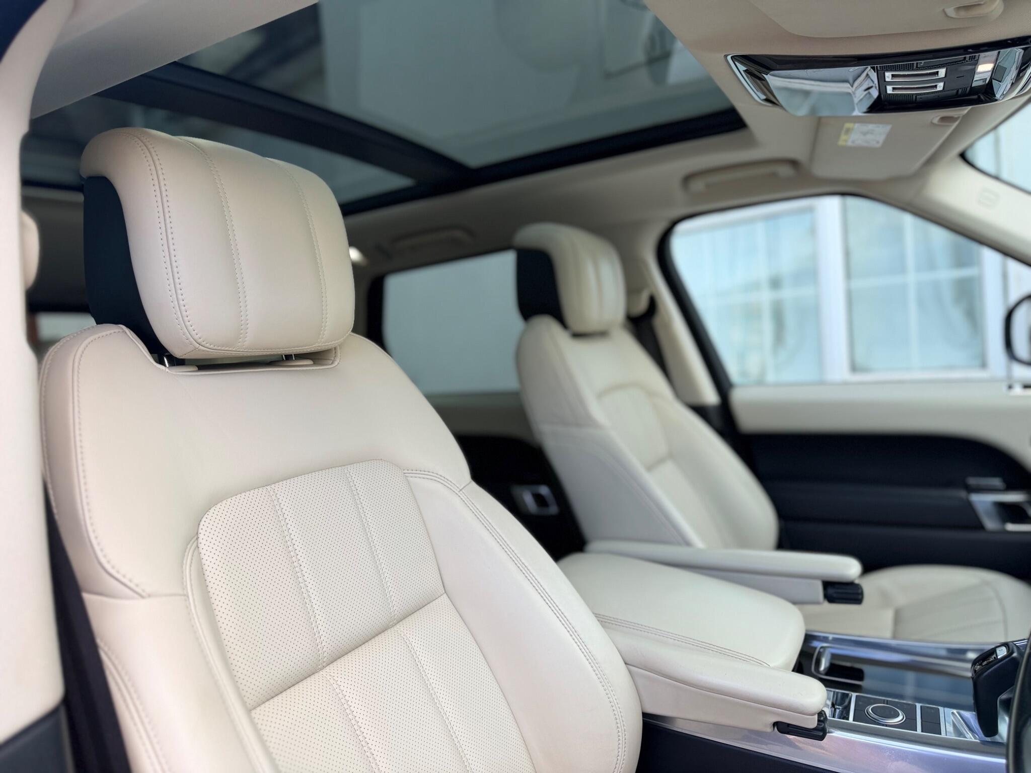 Land Rover Range Rover Sport view 15