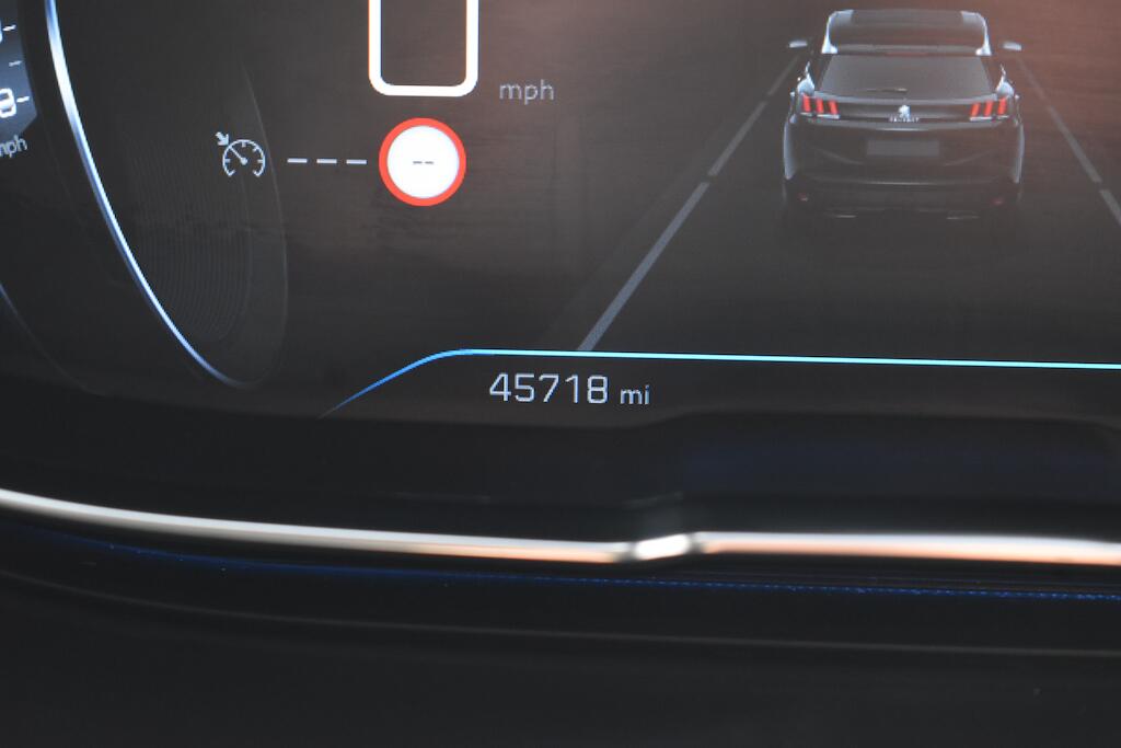 Peugeot 3008 view 11