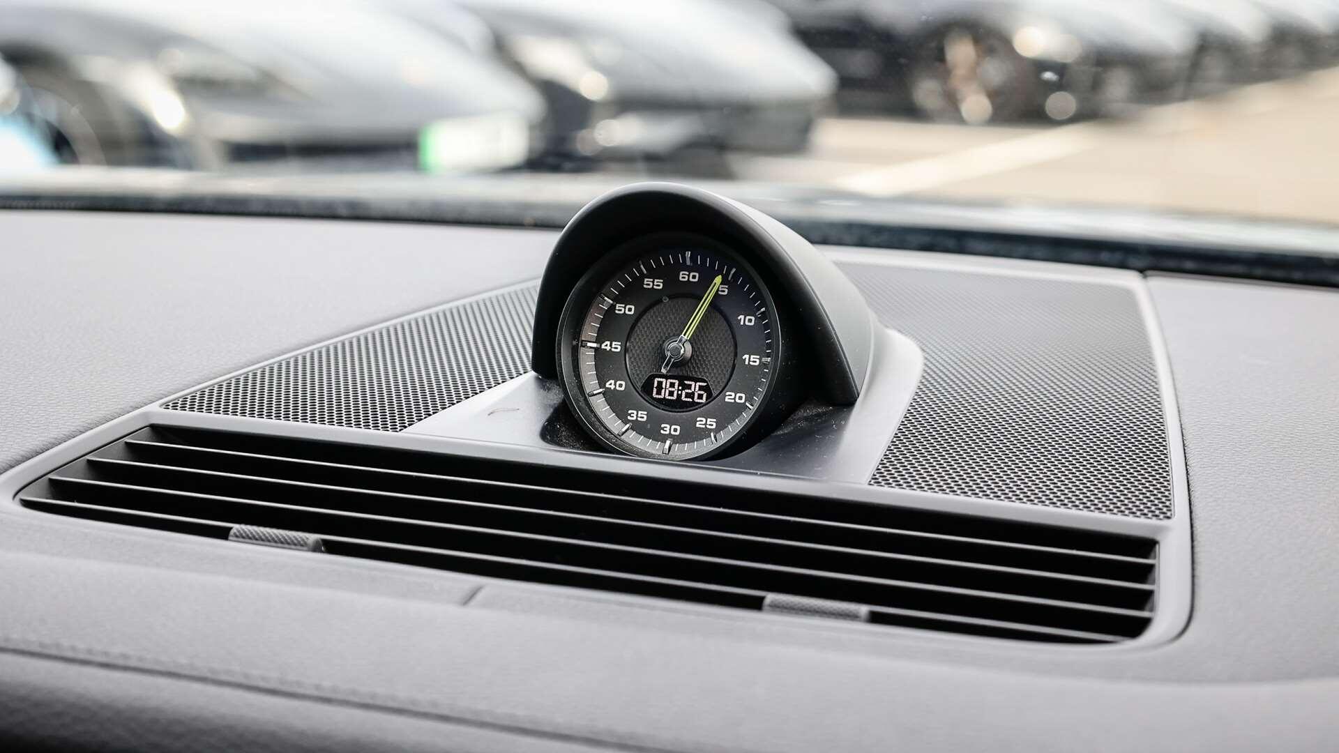 Porsche Panamera view 18