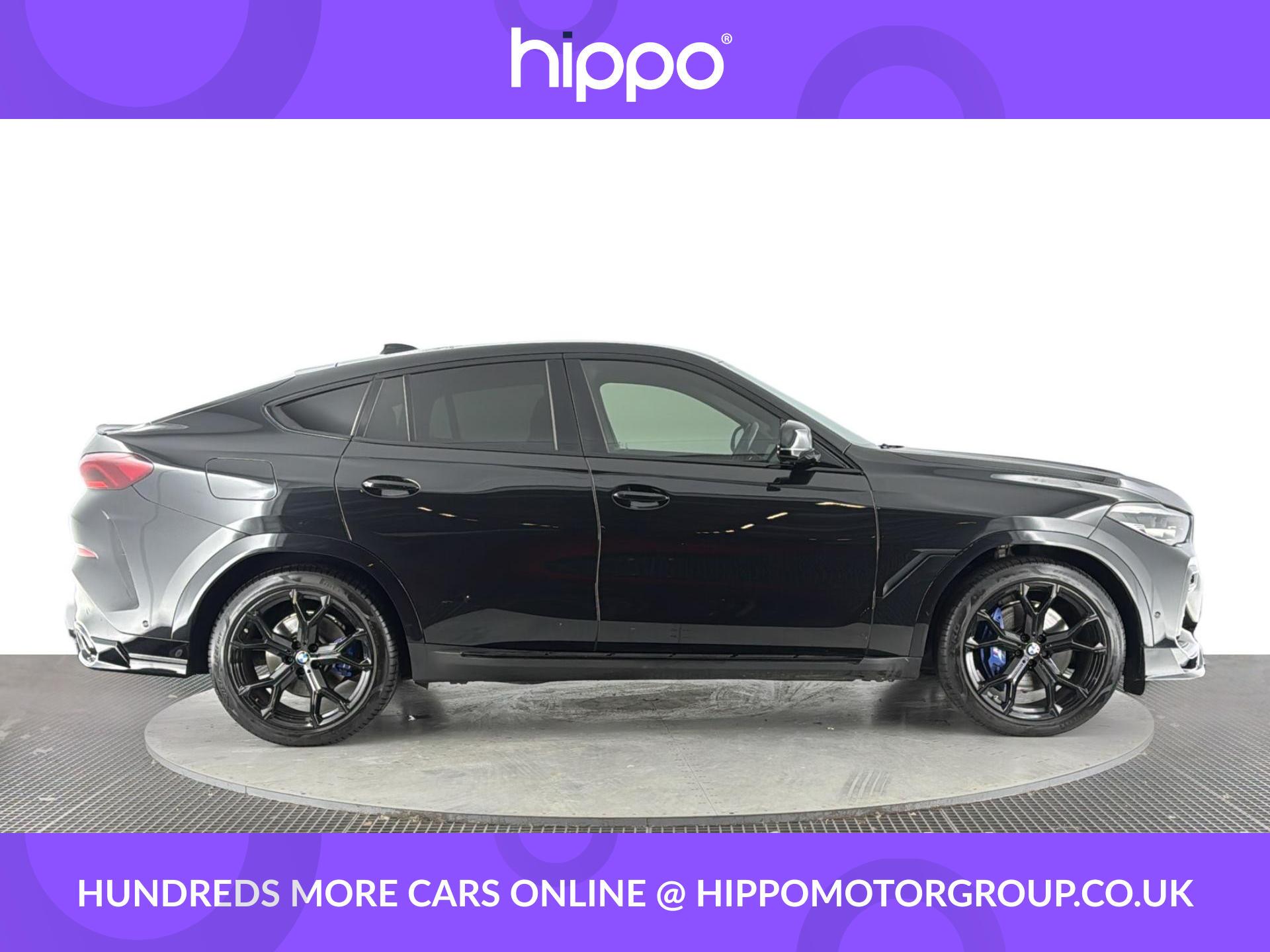 BMW X6 view 3