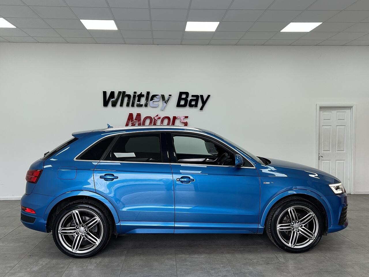 Audi Q3 view 2