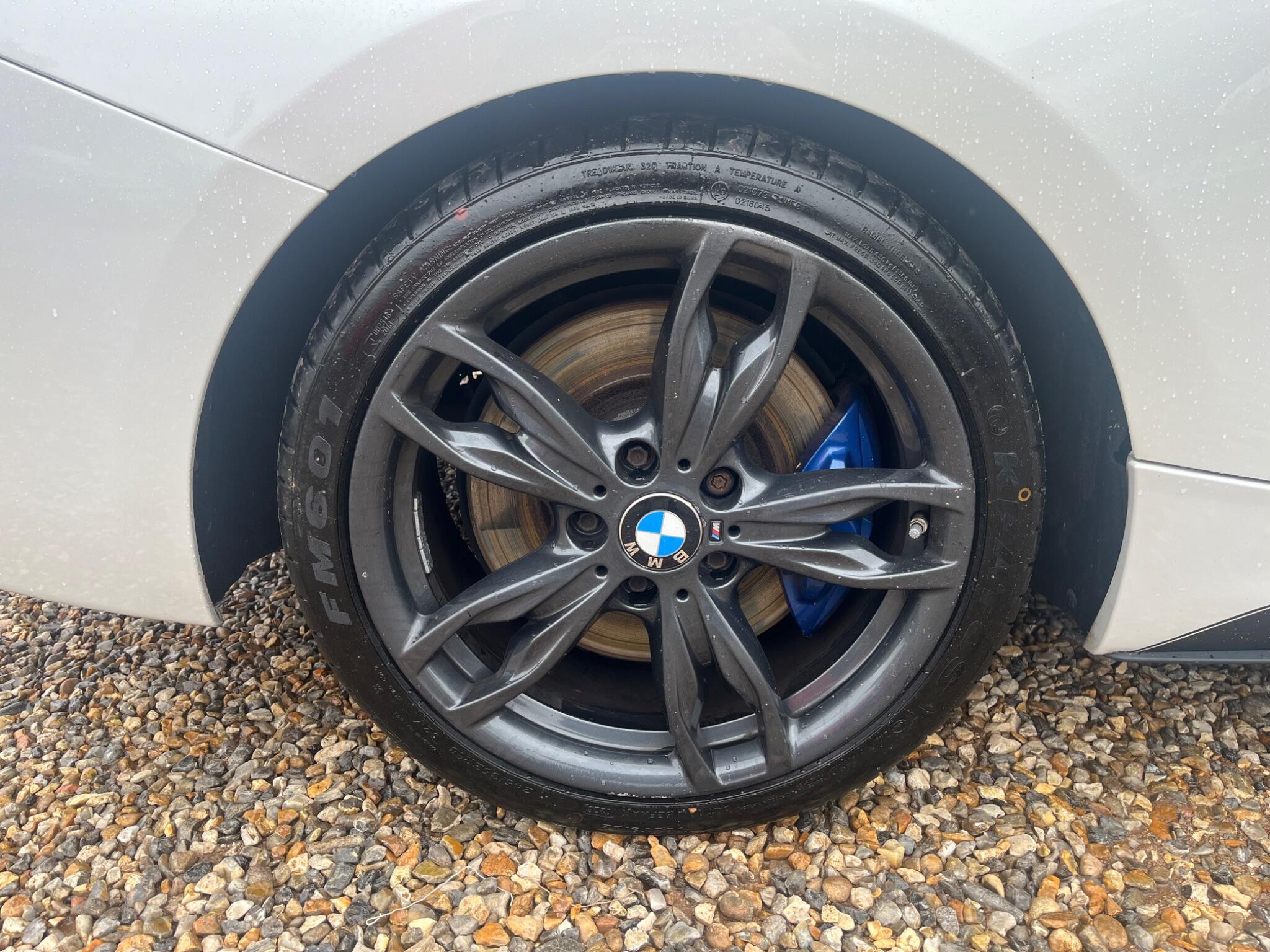 BMW 2 Series view 7
