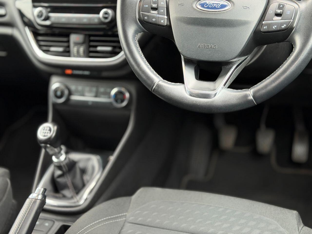 Ford Fiesta view 91