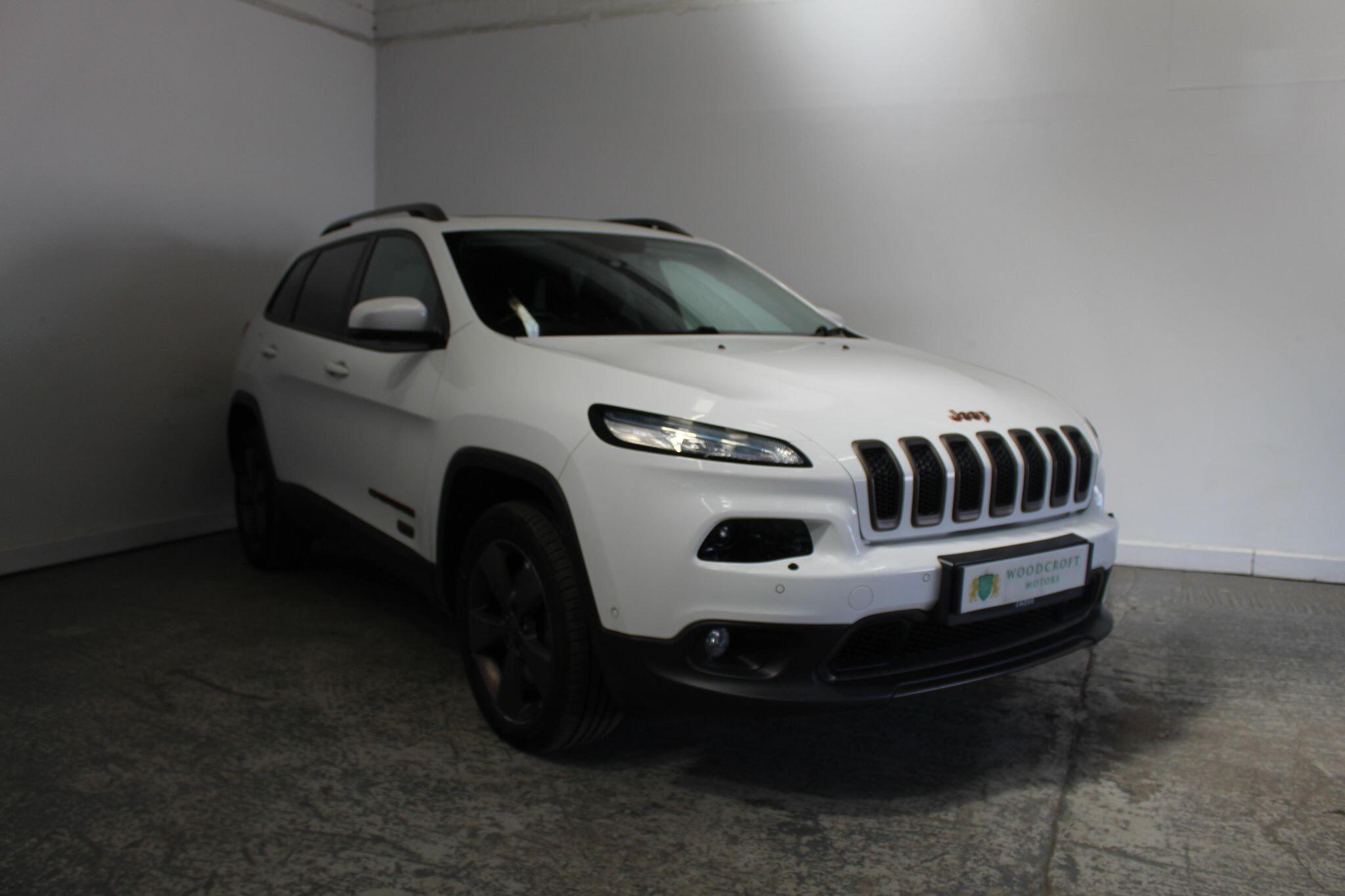 2016 Jeep Cherokee in White for sale