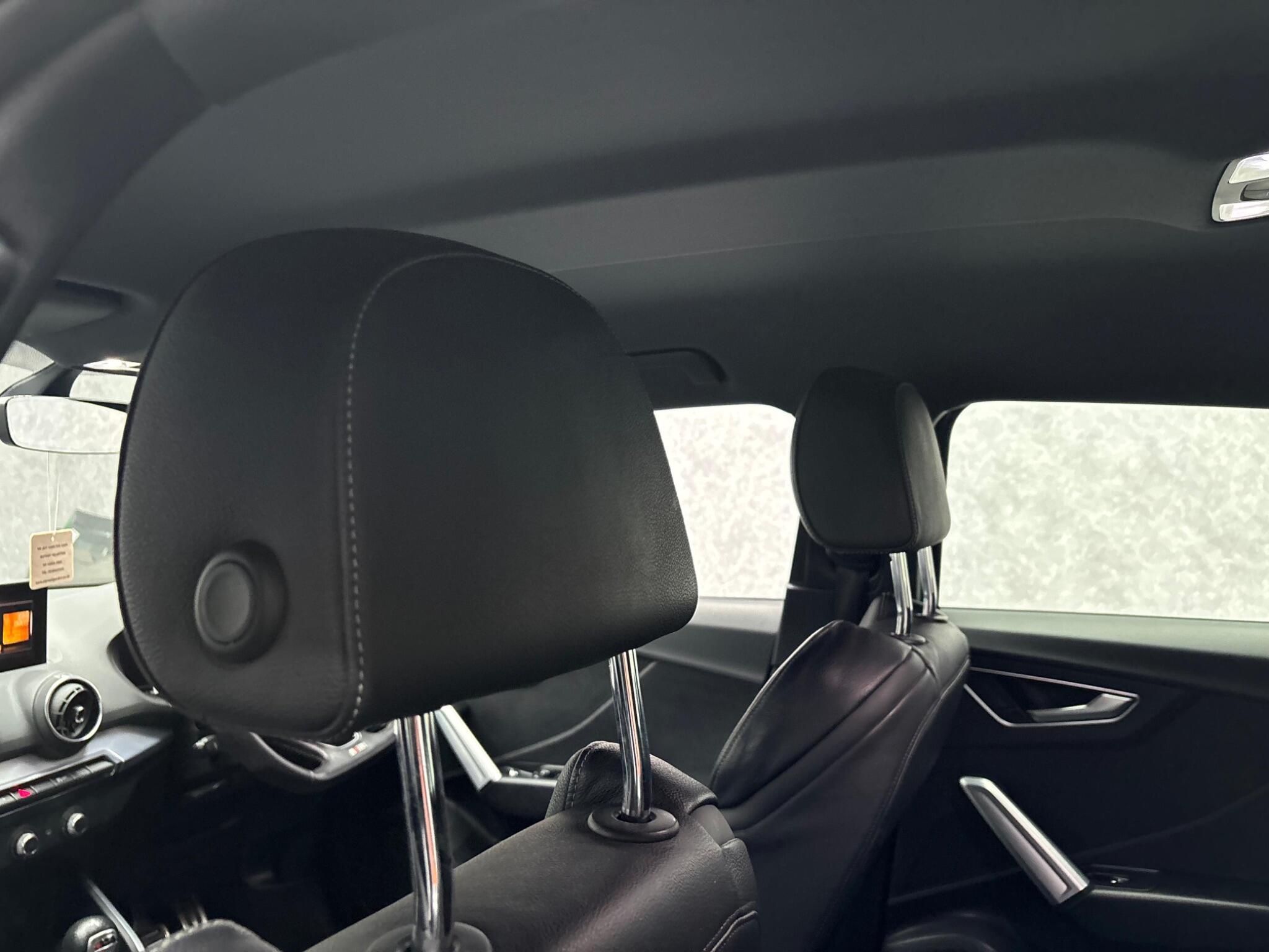 Audi Q2 view 44