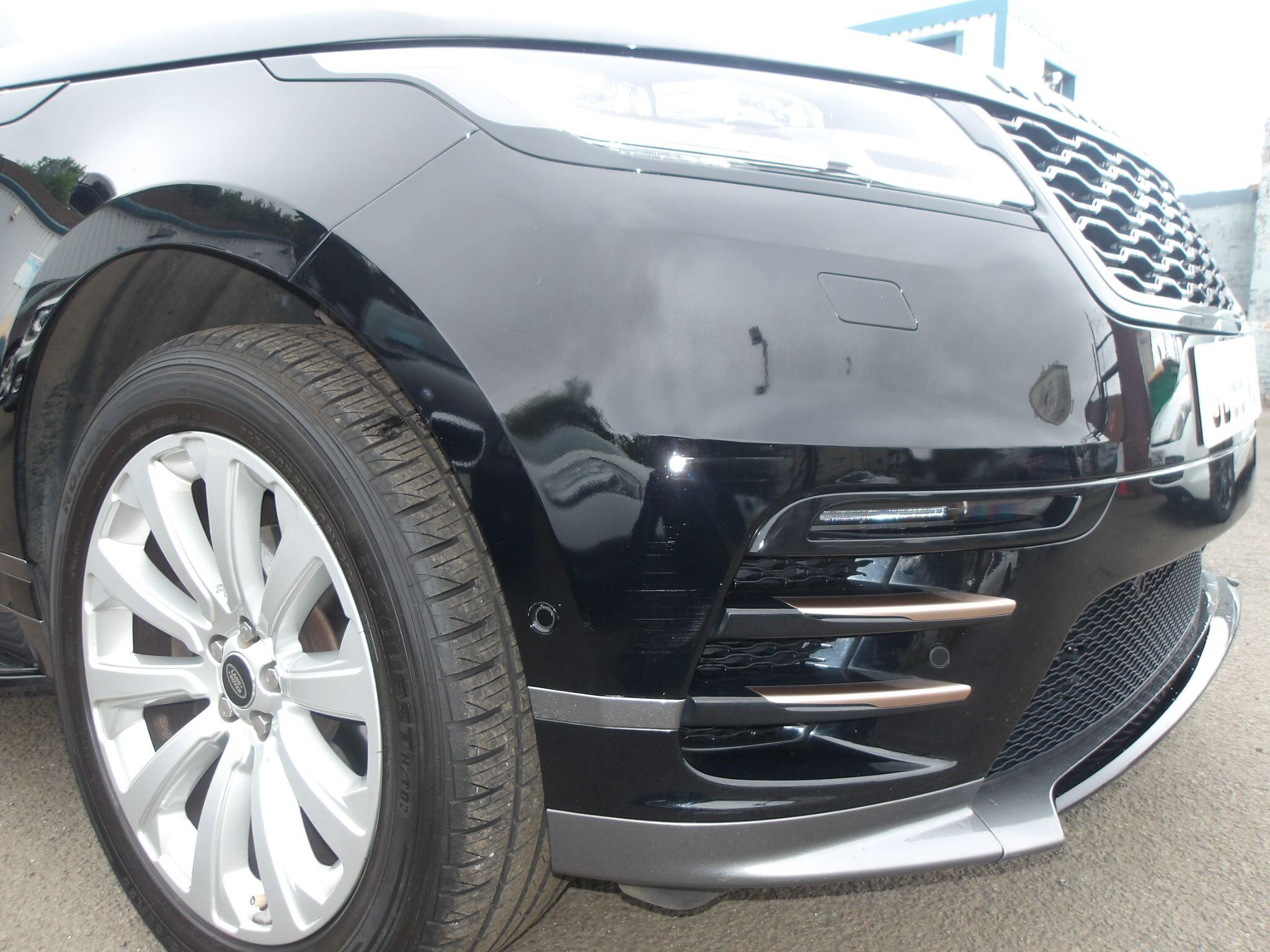 Land Rover Range Rover Velar view 16