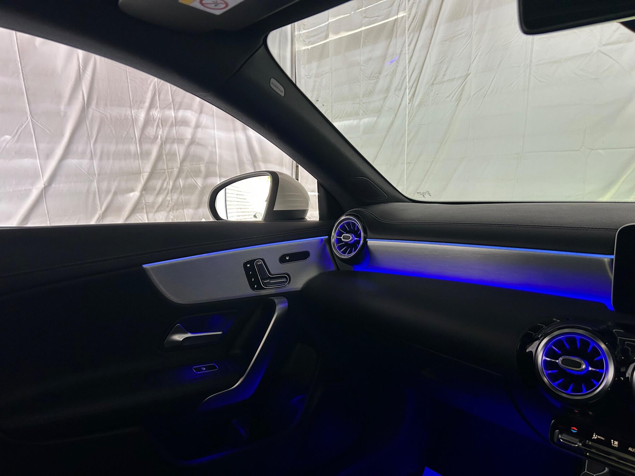 Mercedes-Benz Cla view 22