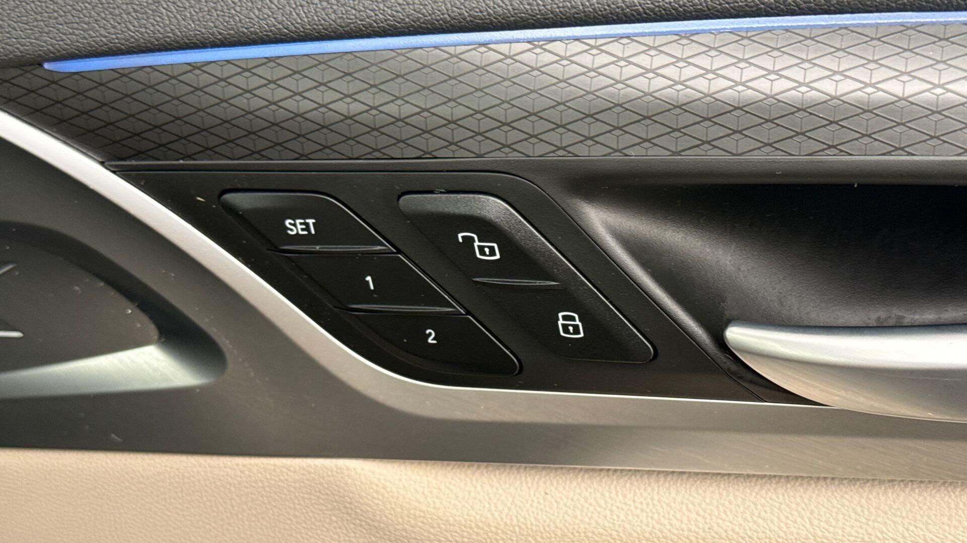 BMW Ix3 view 25
