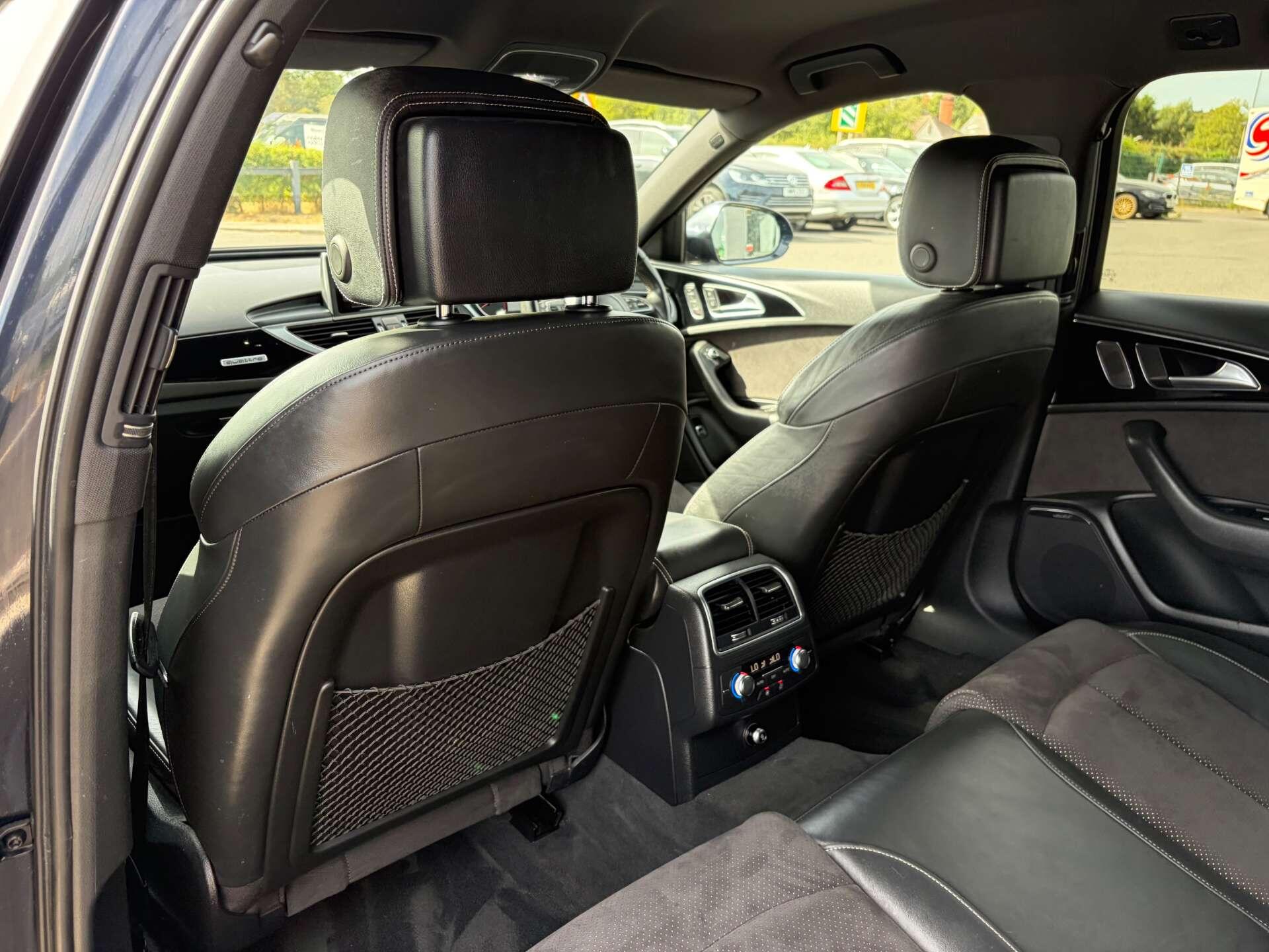 Audi A6 view 22