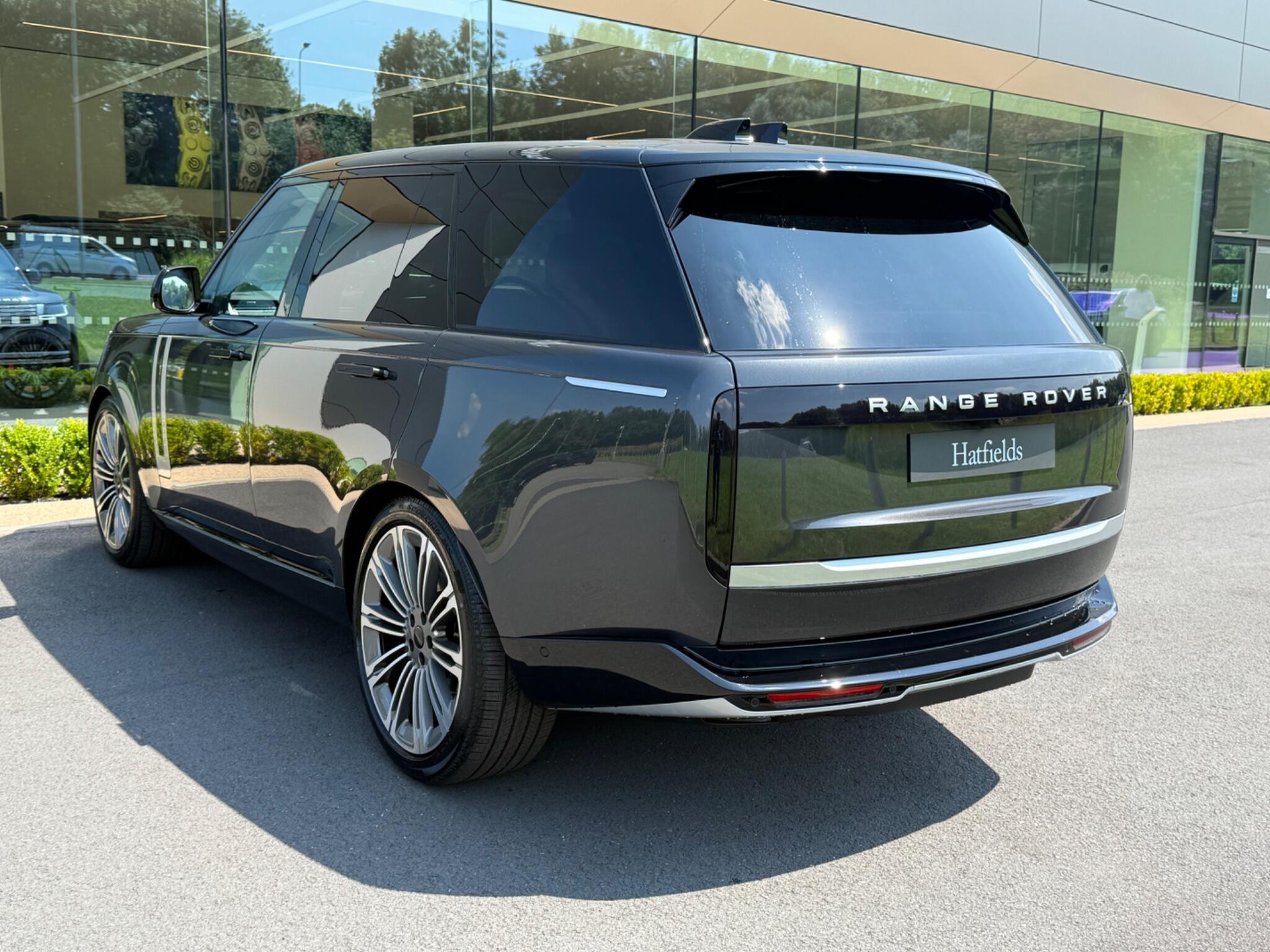 Land Rover Range Rover view 38