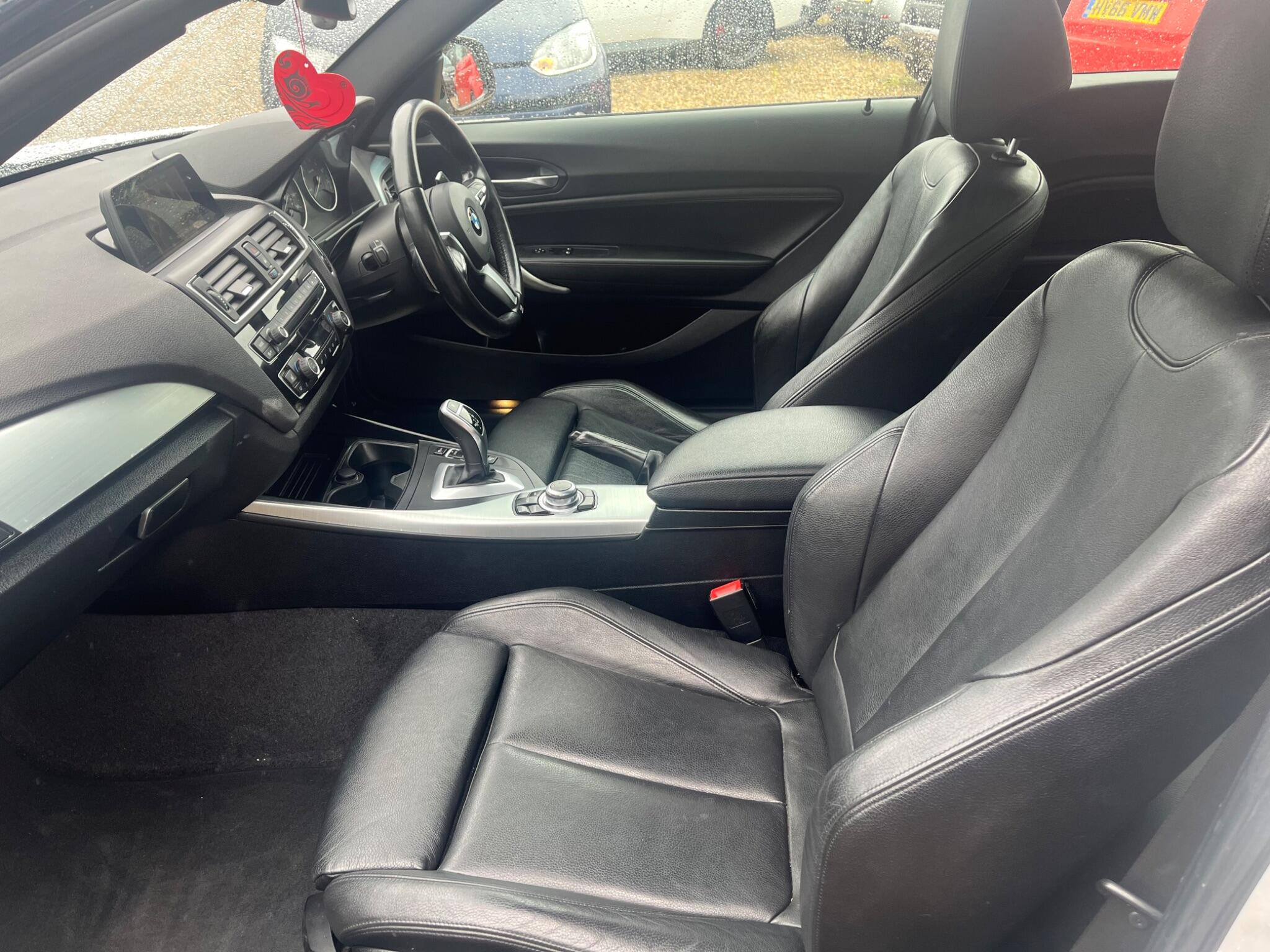 BMW 2 Series view 11