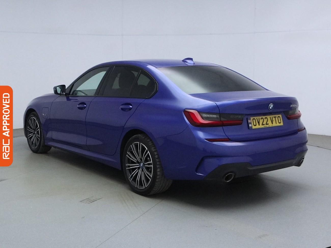 BMW 3 Series view 5