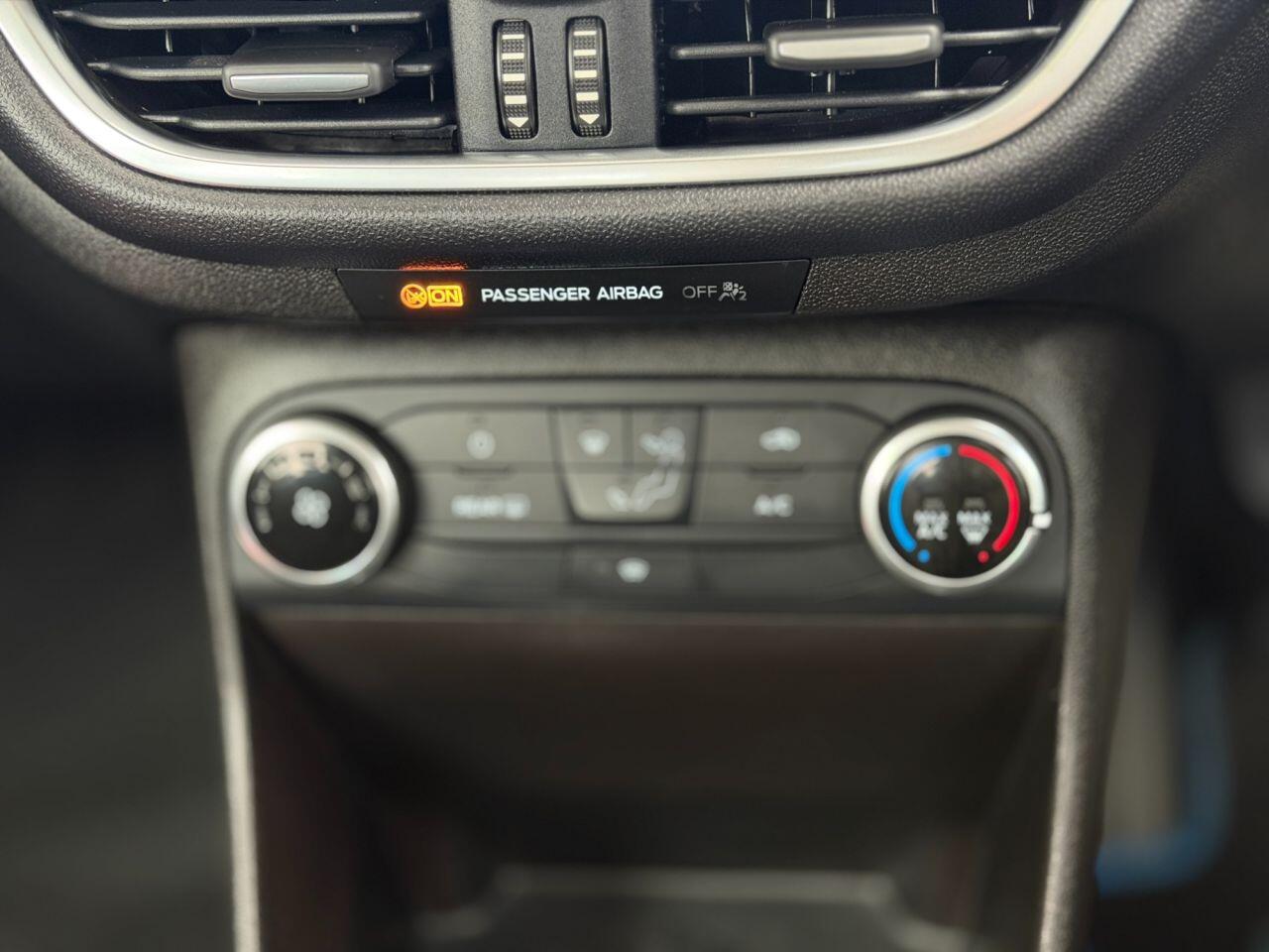 Ford Fiesta view 78
