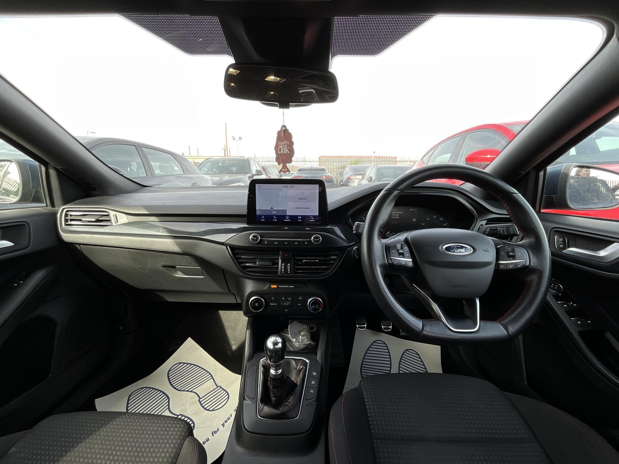 Ford Focus view 6
