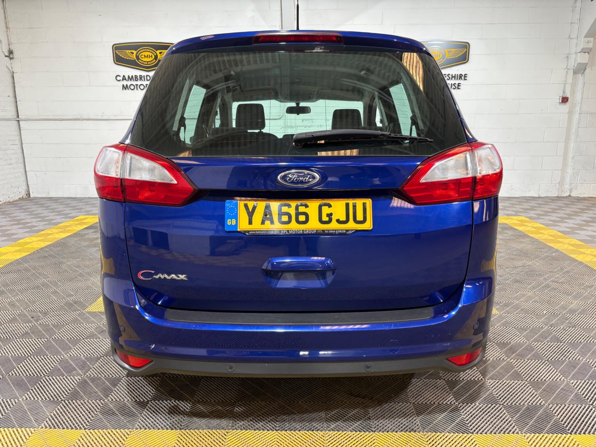 Ford Grand C-Max view 81