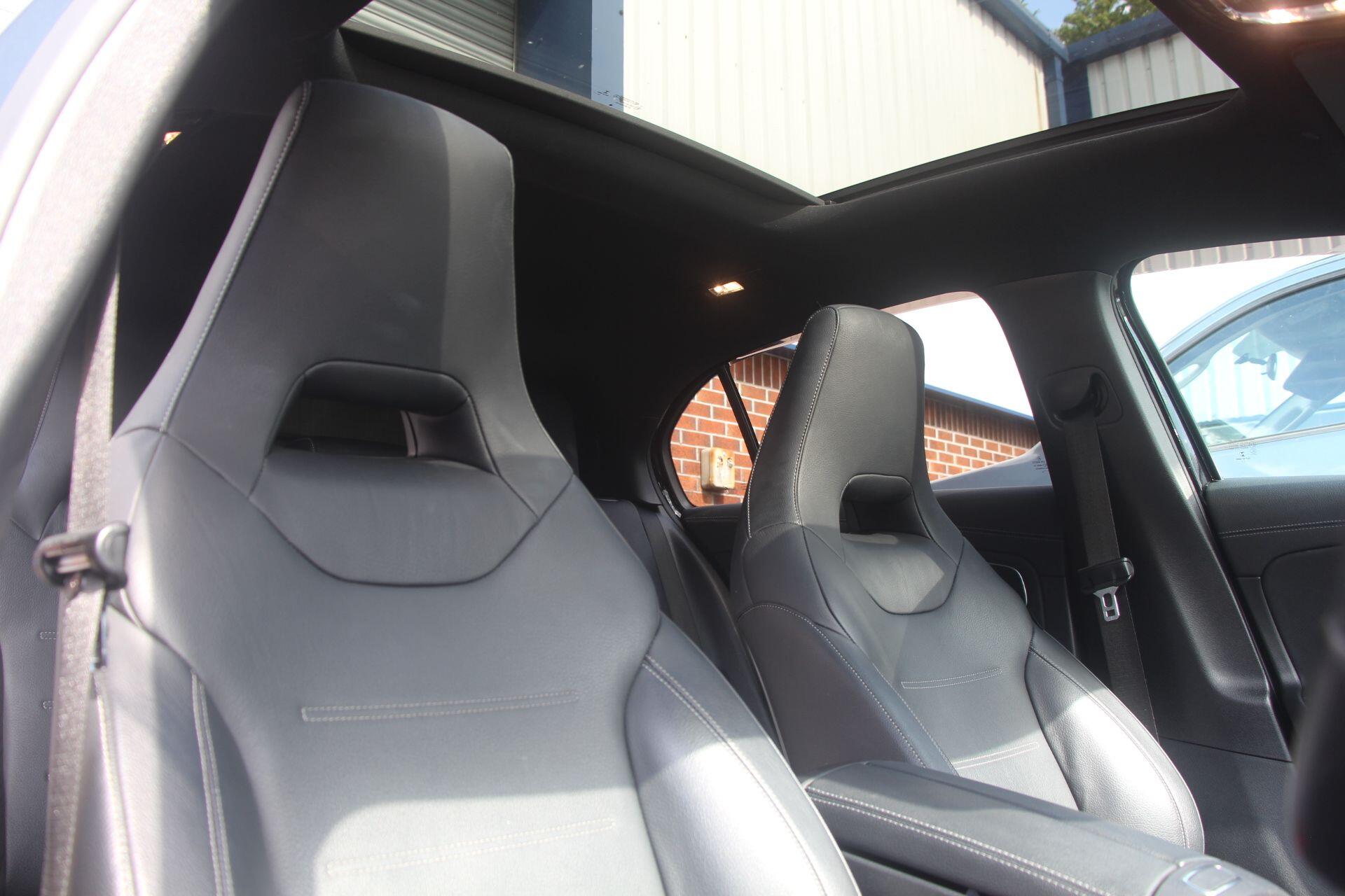 Mercedes-Benz A-Class view 18