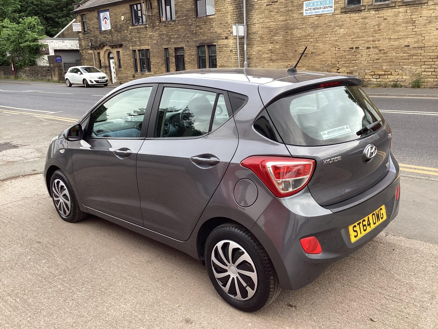 Hyundai I10 view 2