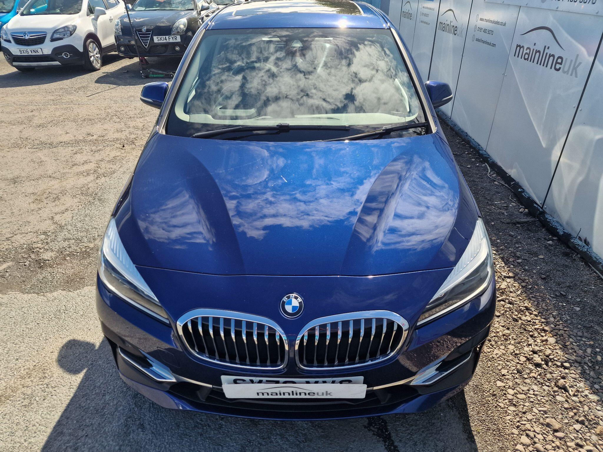 BMW 2 Series view 10