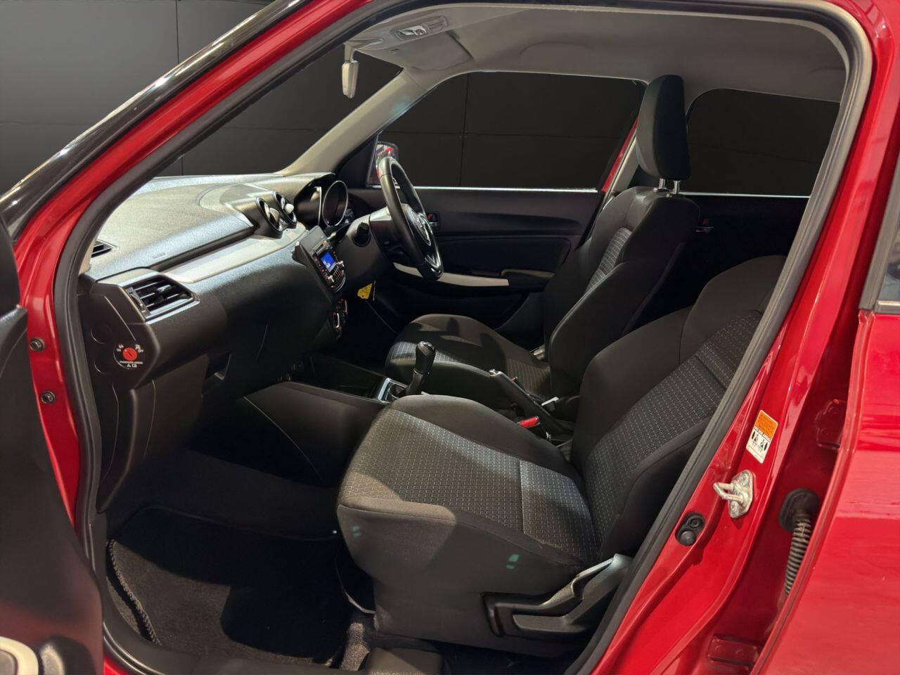 Suzuki Swift view 13