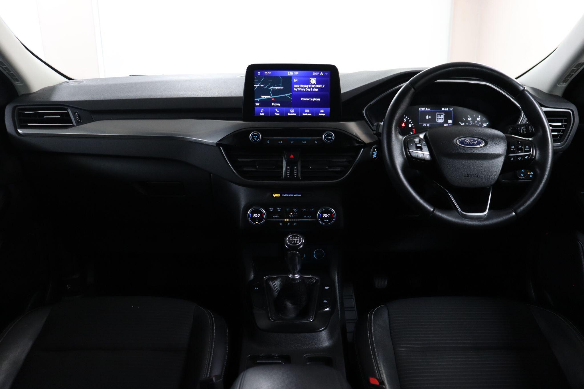 Ford Kuga view 41