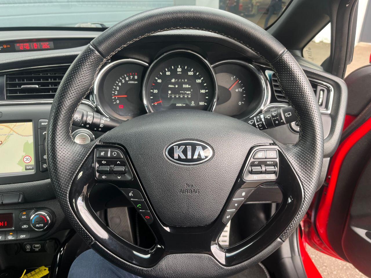 Kia Ceed view 11
