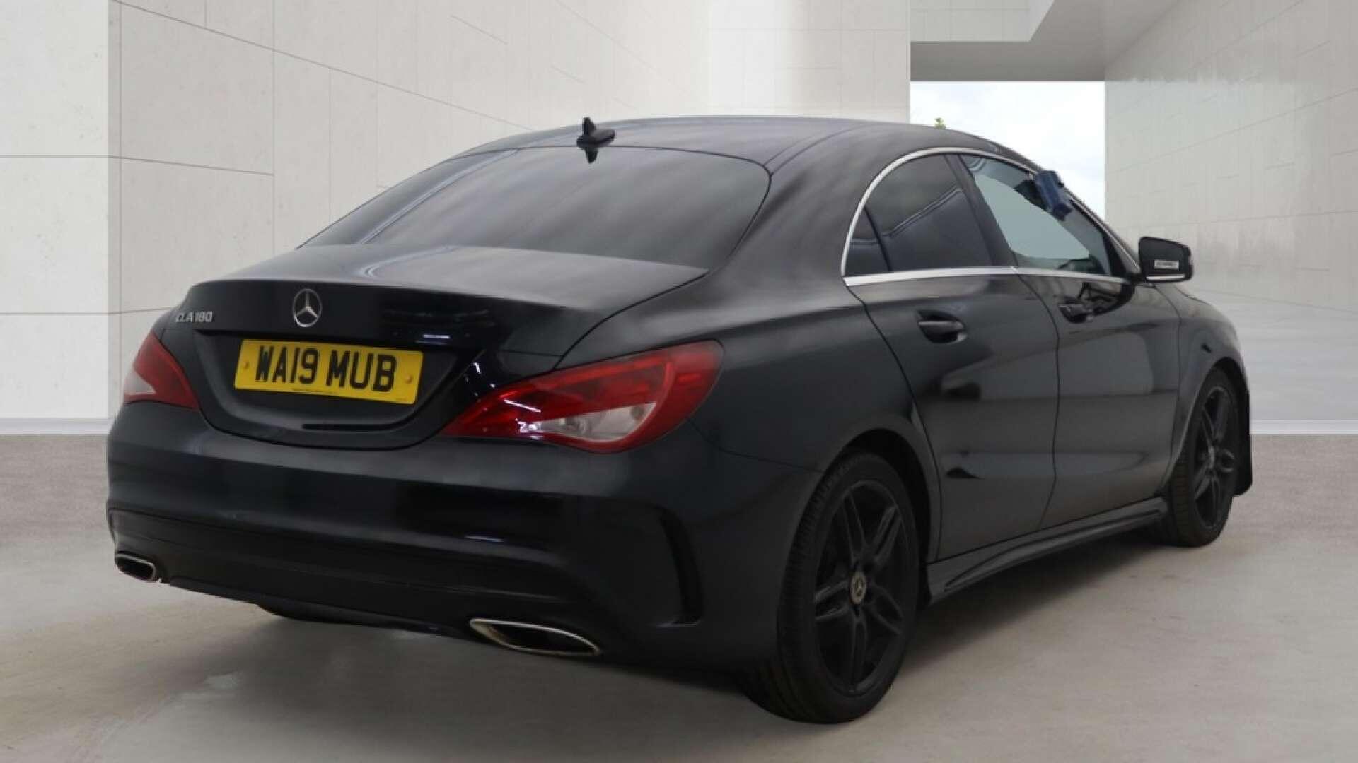 Mercedes-Benz Cla view 5
