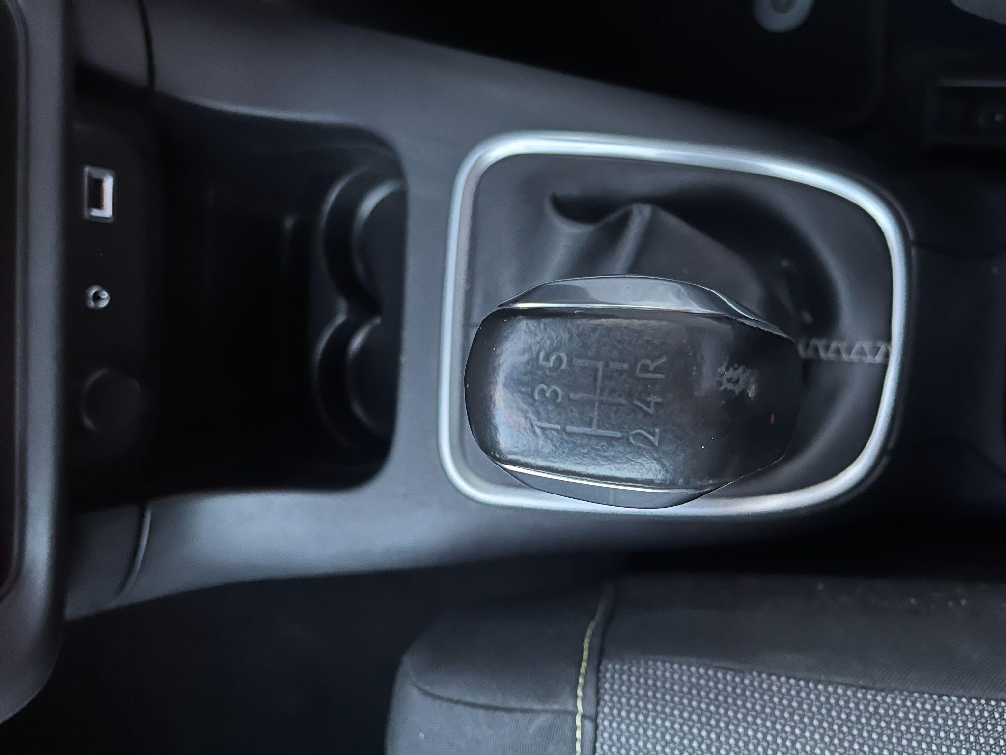 Citroen C3 view 34