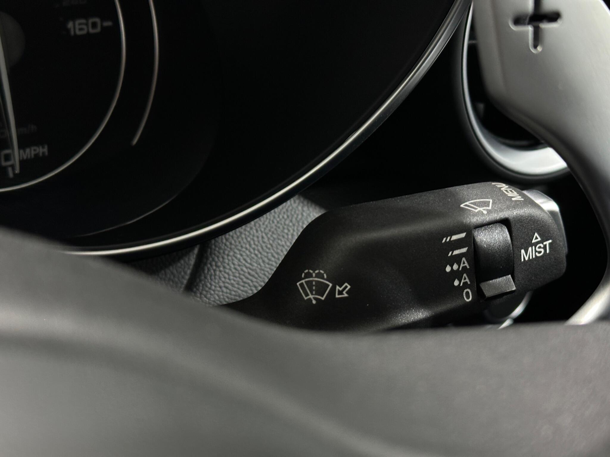 Alfa Romeo Giulia view 16