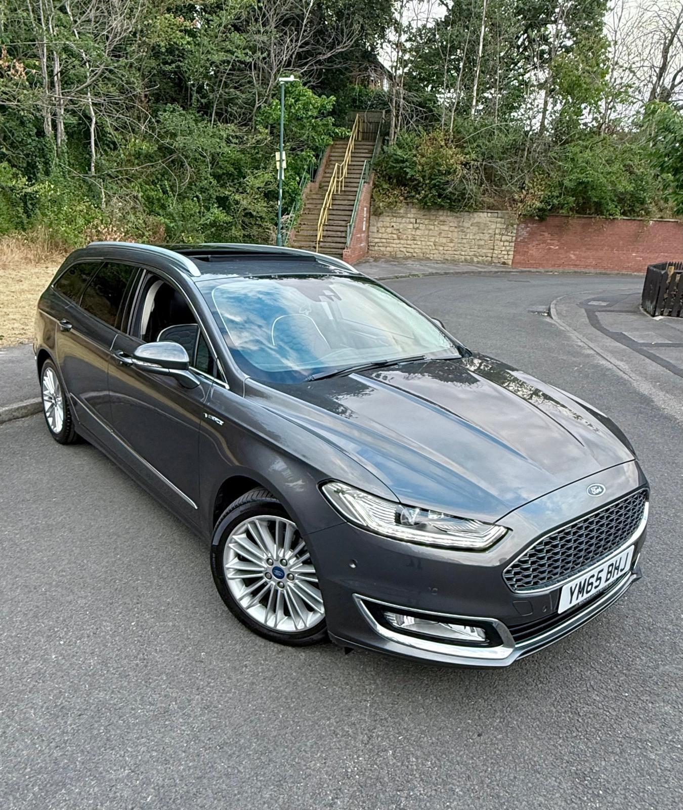 Ford Mondeo view 58