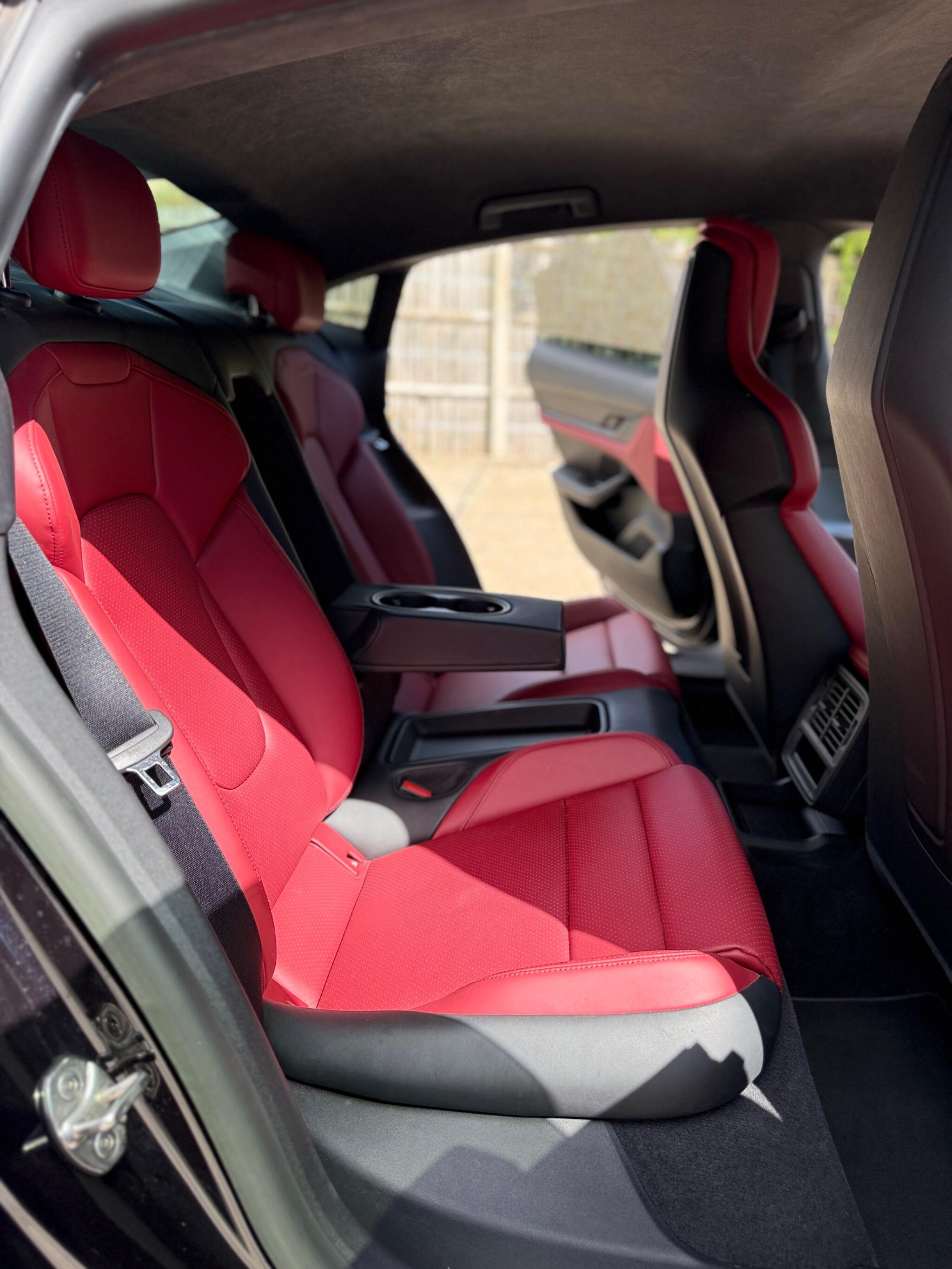 Porsche Taycan view 13