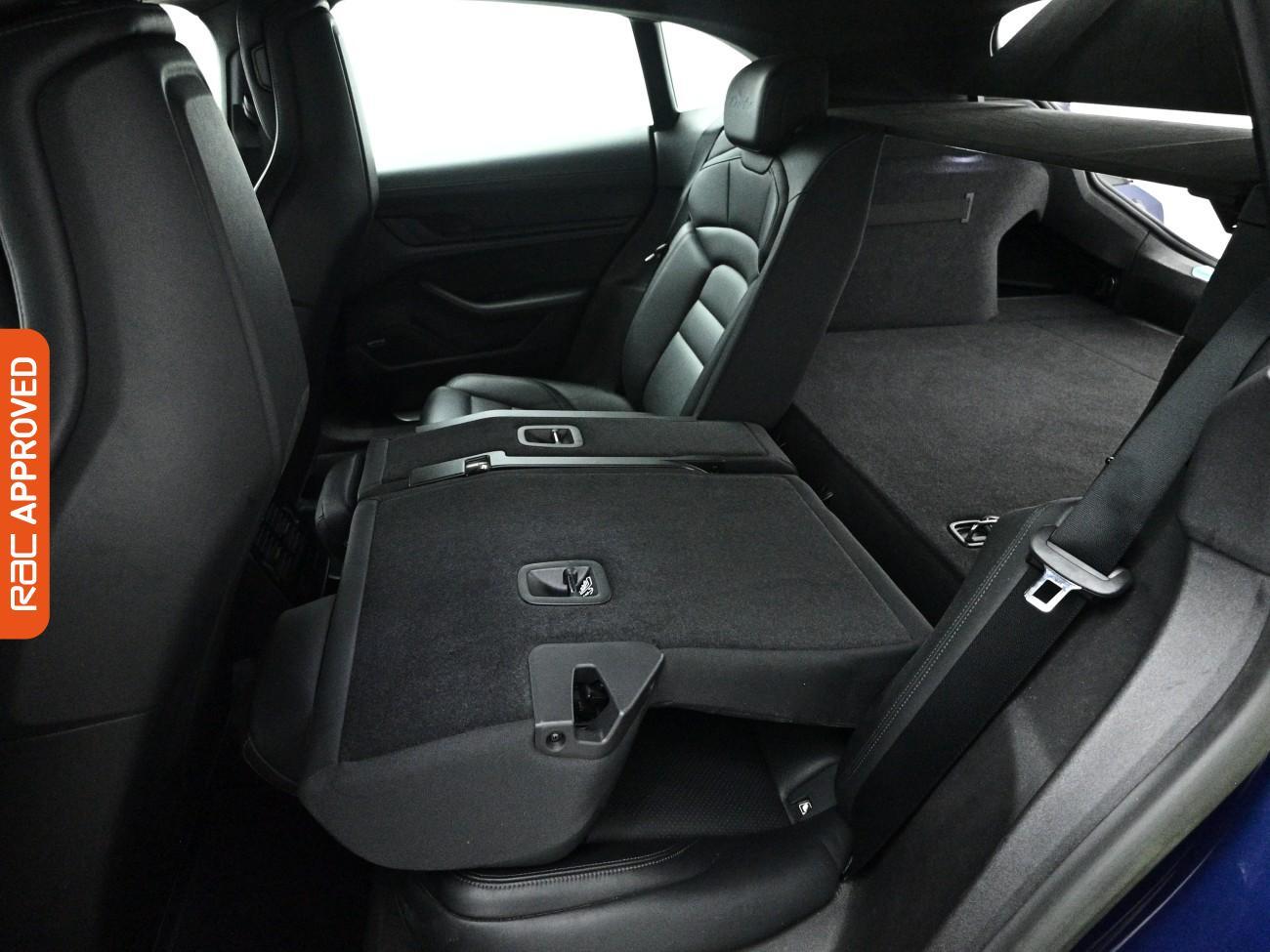 Porsche Taycan view 38
