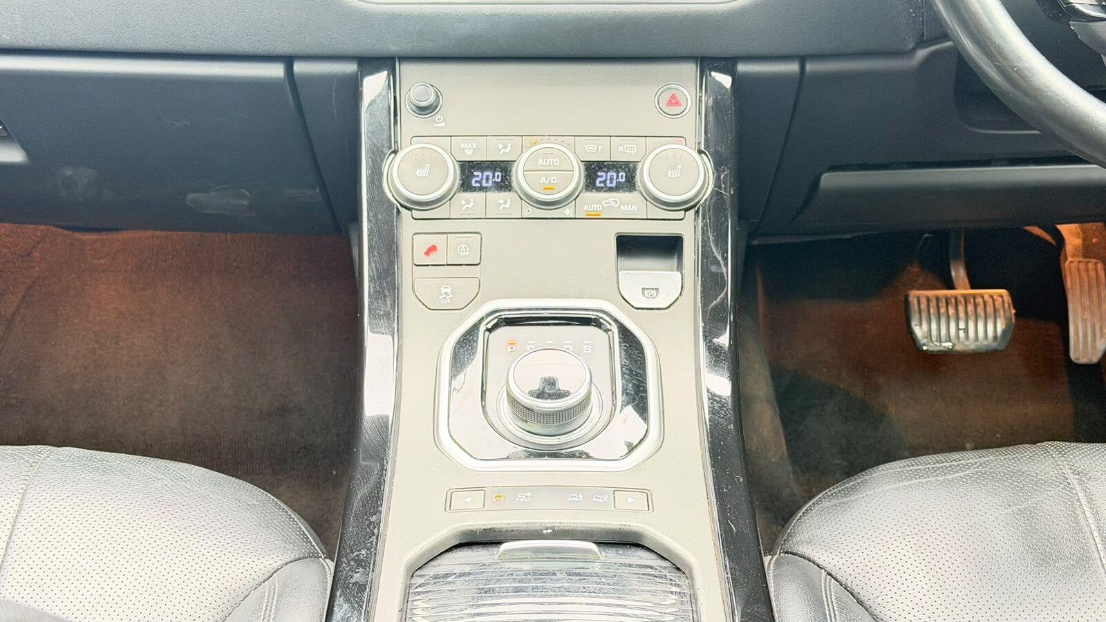 Land Rover Range Rover Evoque view 12