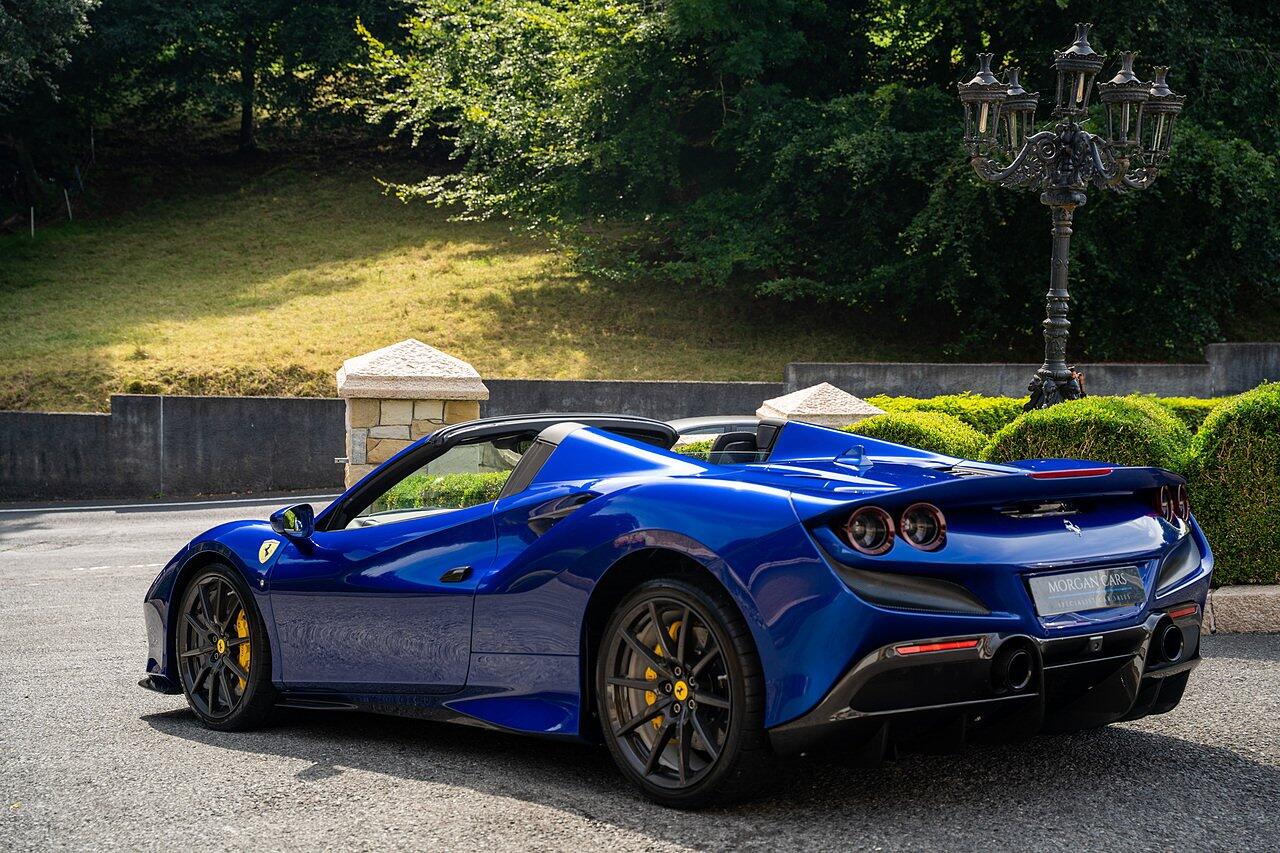 Ferrari F8 Tributo view 121