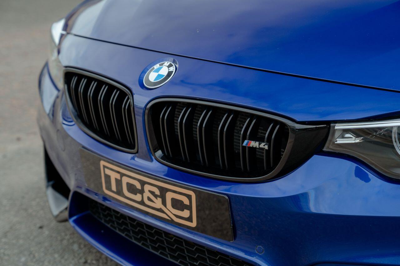 BMW M4 view 88