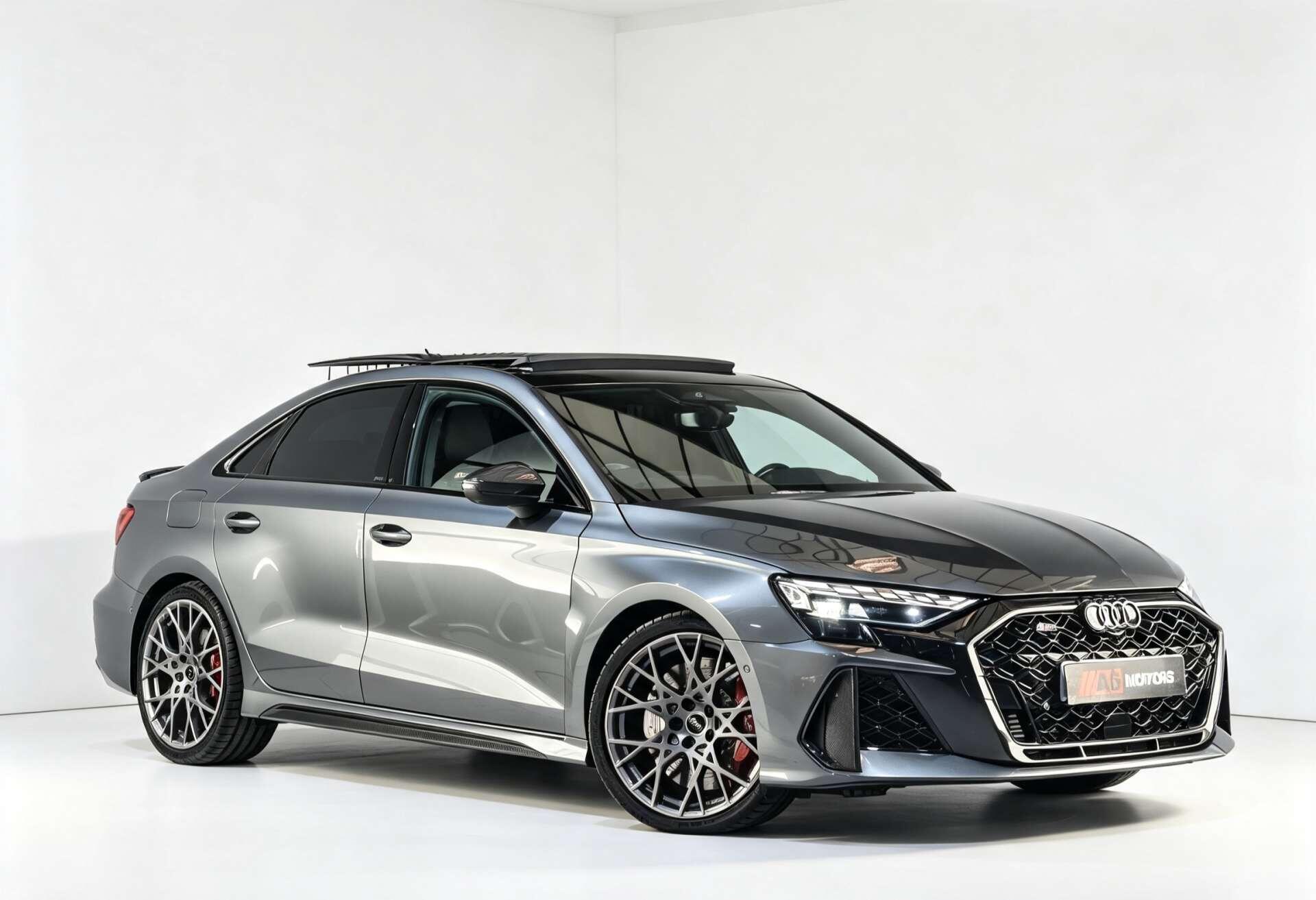 Audi RS3 view 4